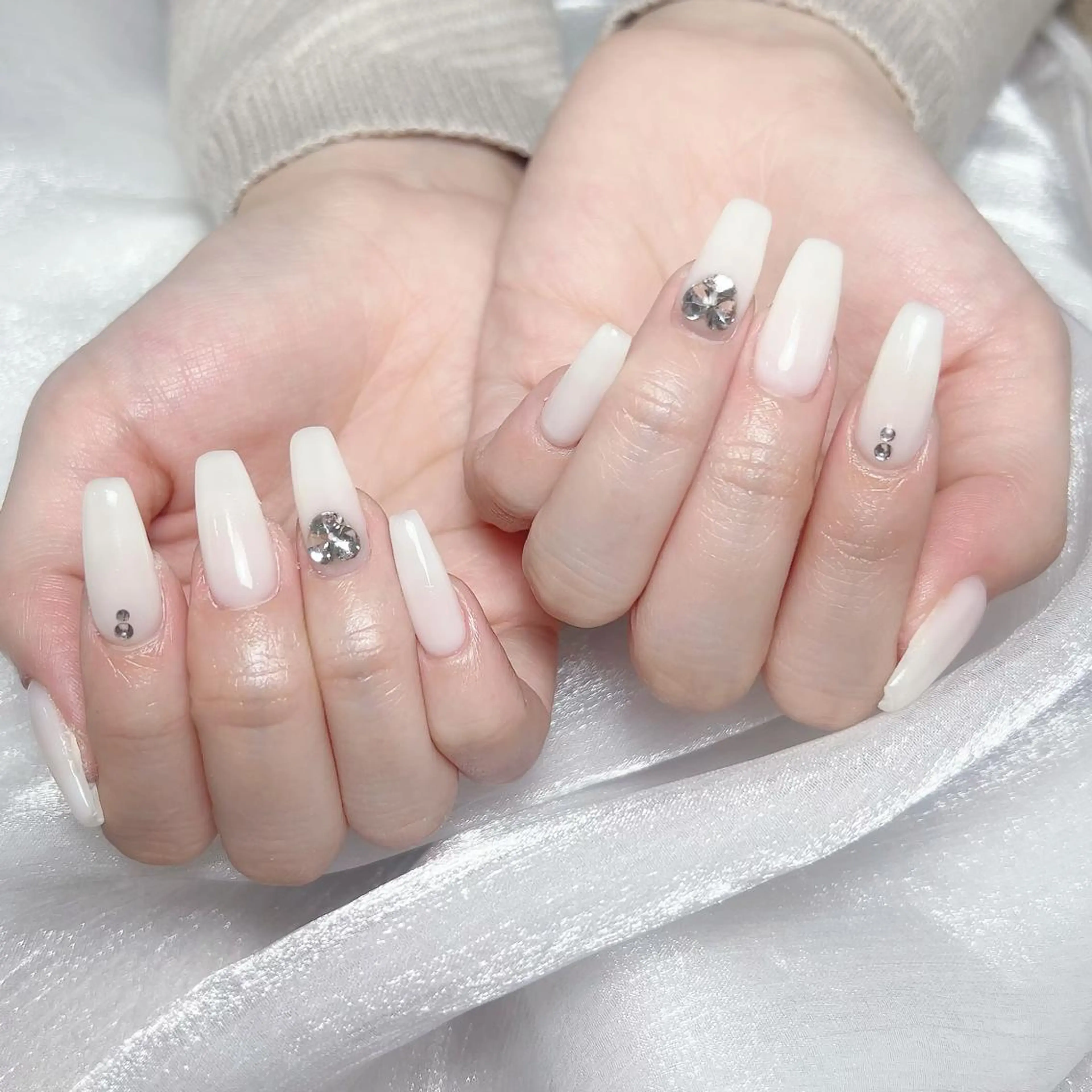 ネイル ハンドネイル NAILサロン 木にいるのネイルデザイン