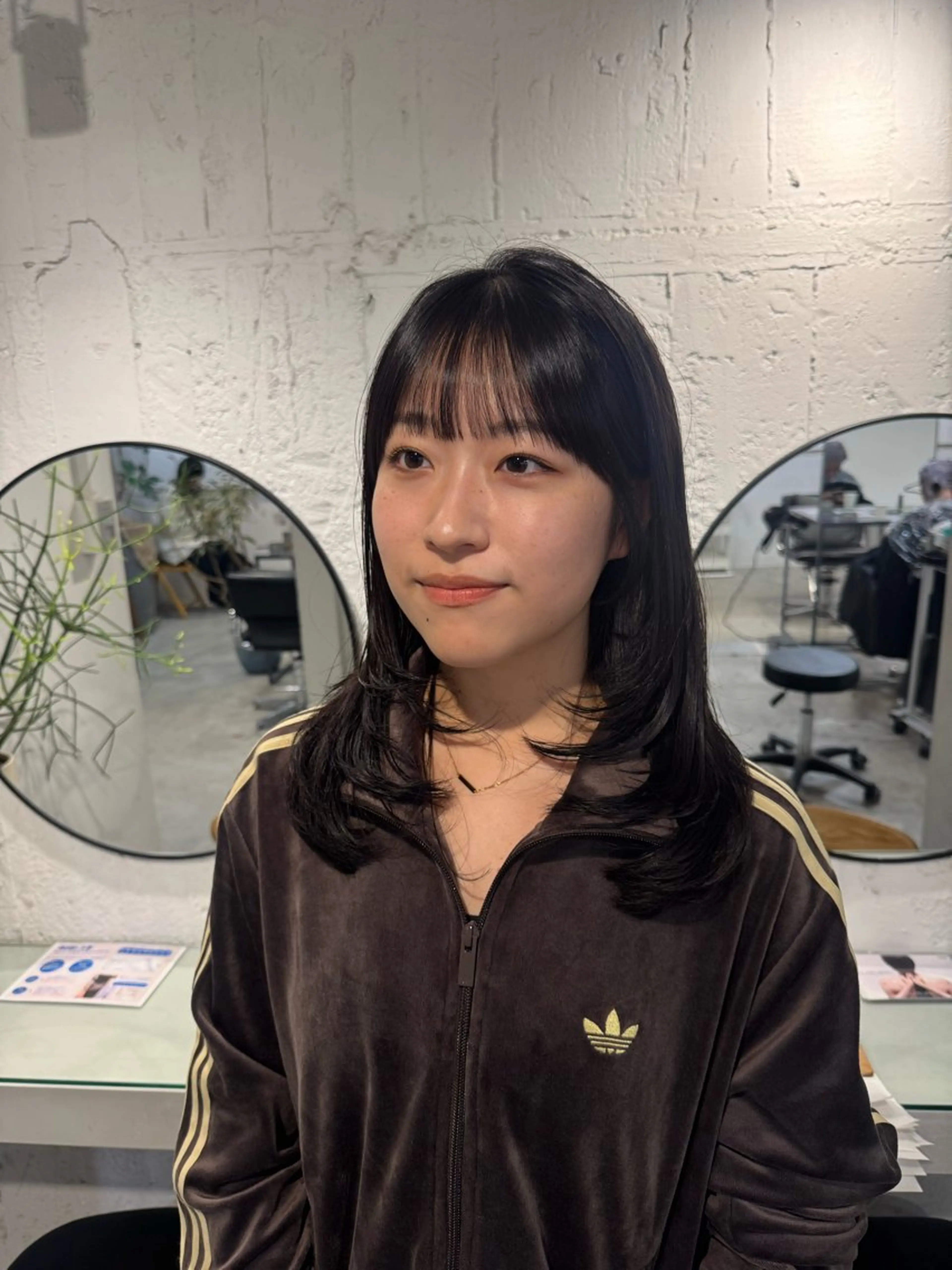 セミロング カット ヘアカラー トリートメント 顔周りcut・ご相談 ＝新宿しずく🇰🇷のヘアスタイル