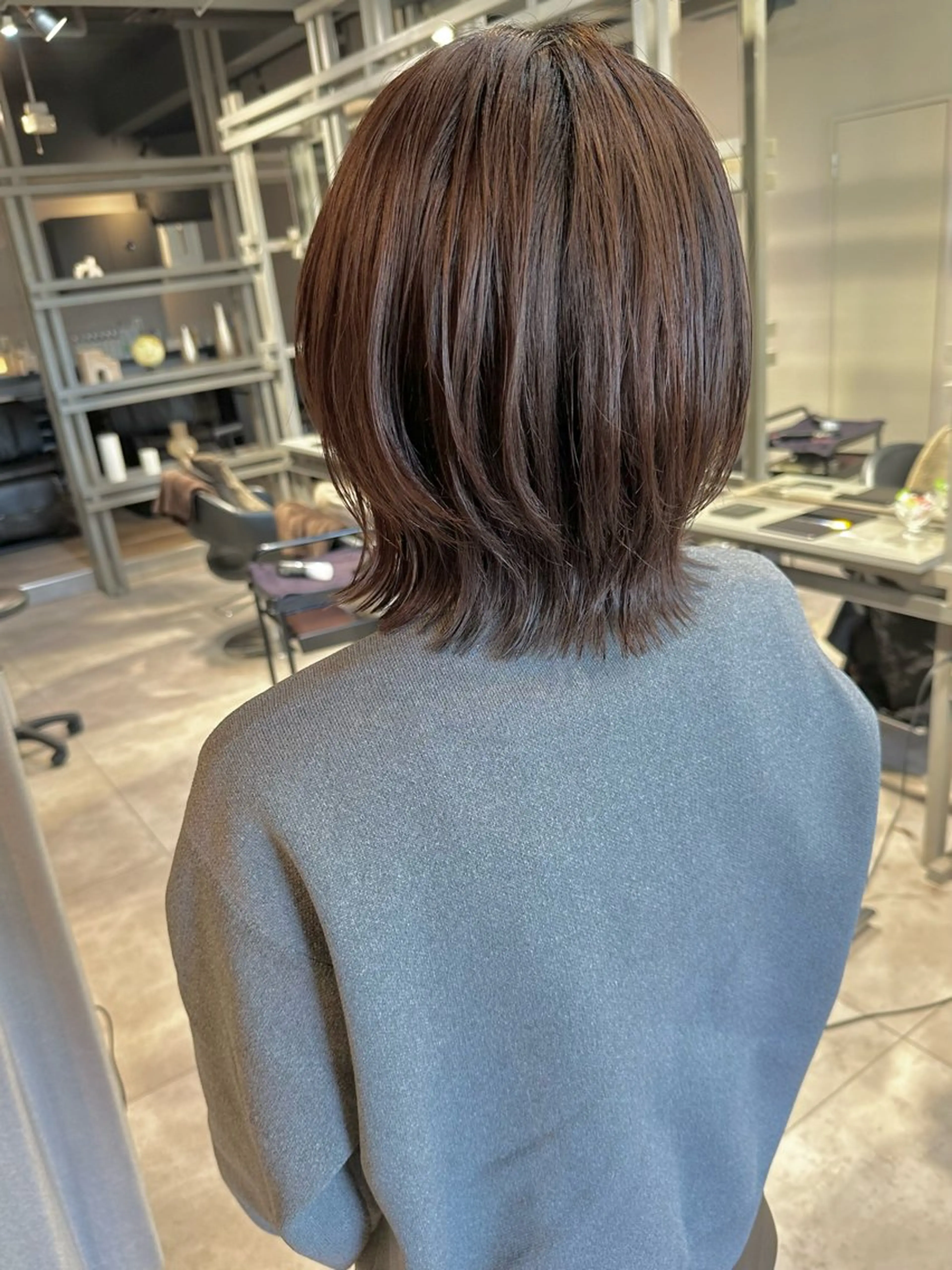 ミディアム カラー ミディアムパーマ ハイライトカラー インナーカラー ハイライト 髪質改善 カット ヘアカラー トリートメント 透明感カラー/ボブ /佐藤伶のヘアスタイル