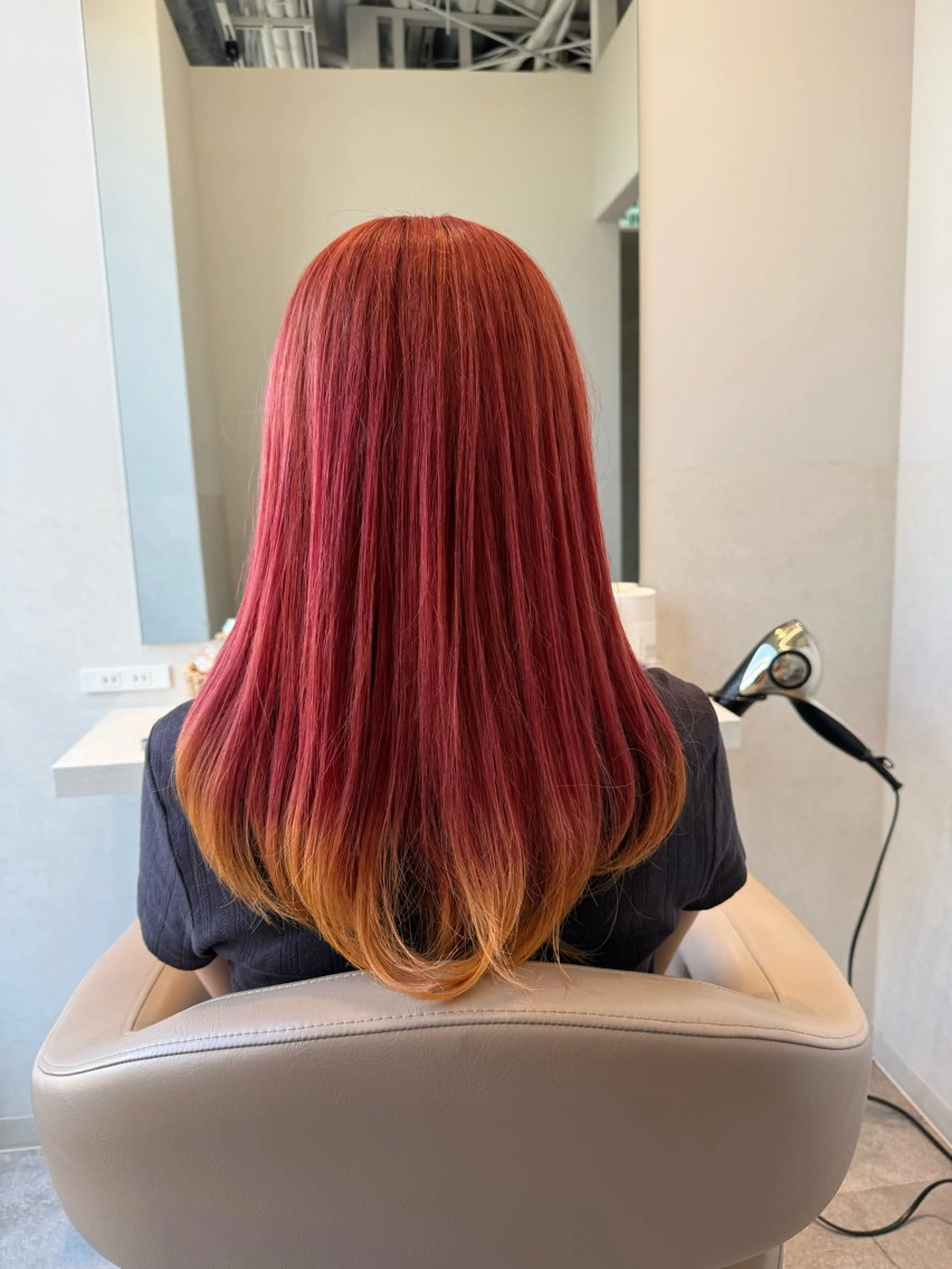 ロング カラー 🍇おぐら めぐみ🍇のヘアスタイル