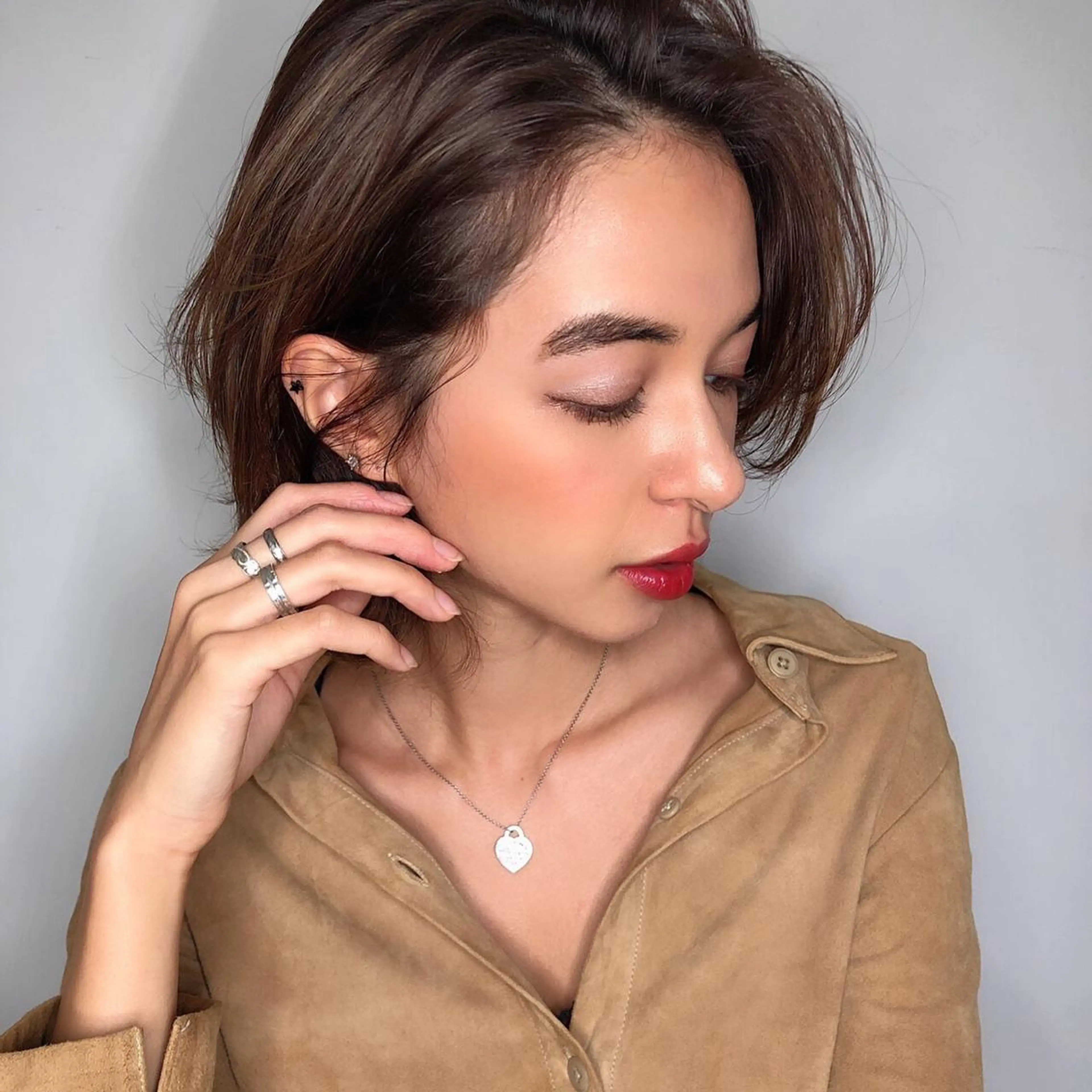 ミディアム カット ヘアカラー トリートメント ✨色持ちの良い艶 カラー✨蟹江真世のヘアスタイル