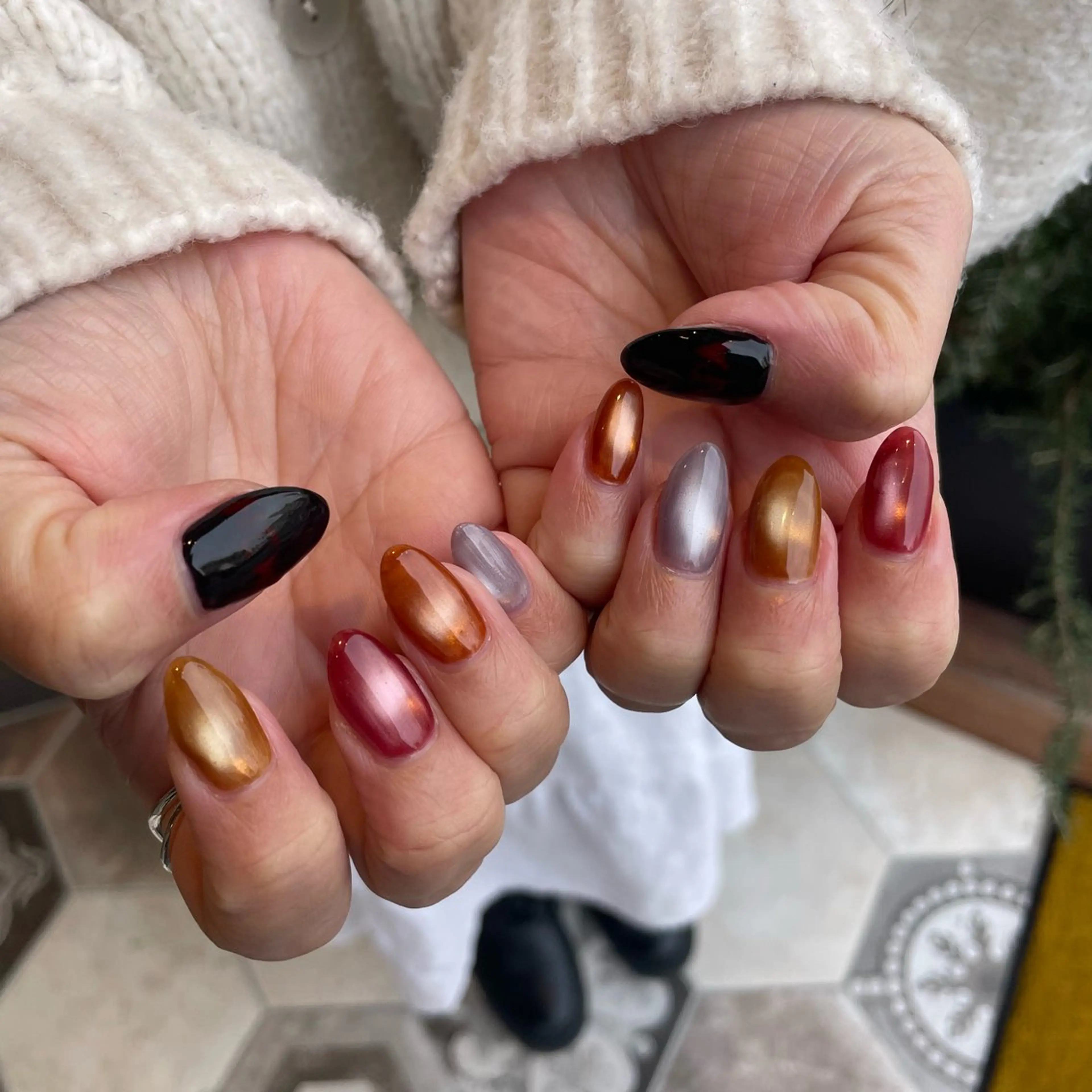 ネイル ビー玉ネイル DISCO HAIR bello NAILのネイルデザイン