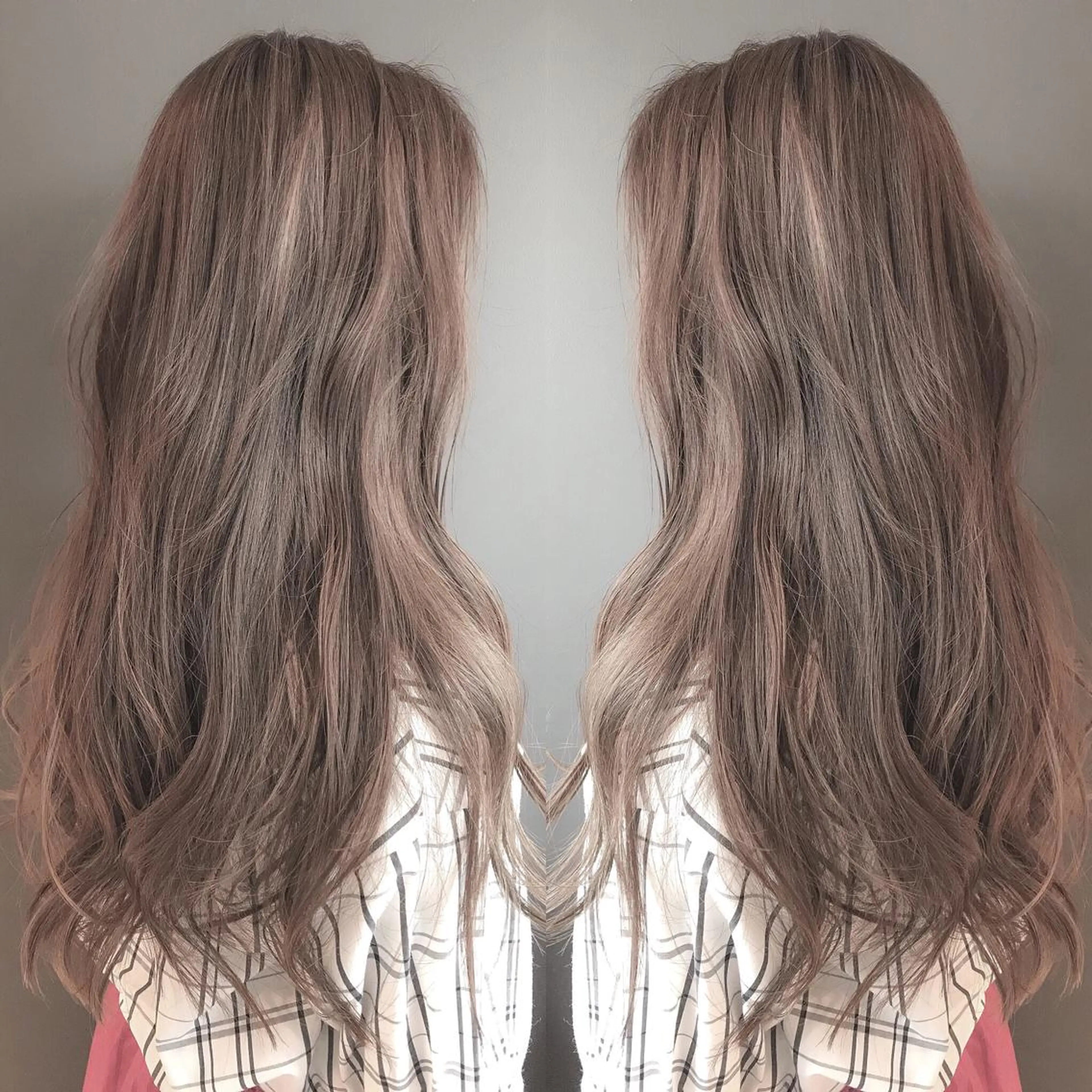 セミロング カラー ベージュカラー ハイライトカラー パープルカラー ハイライト ヘアカラー BOX mico.のヘアスタイル