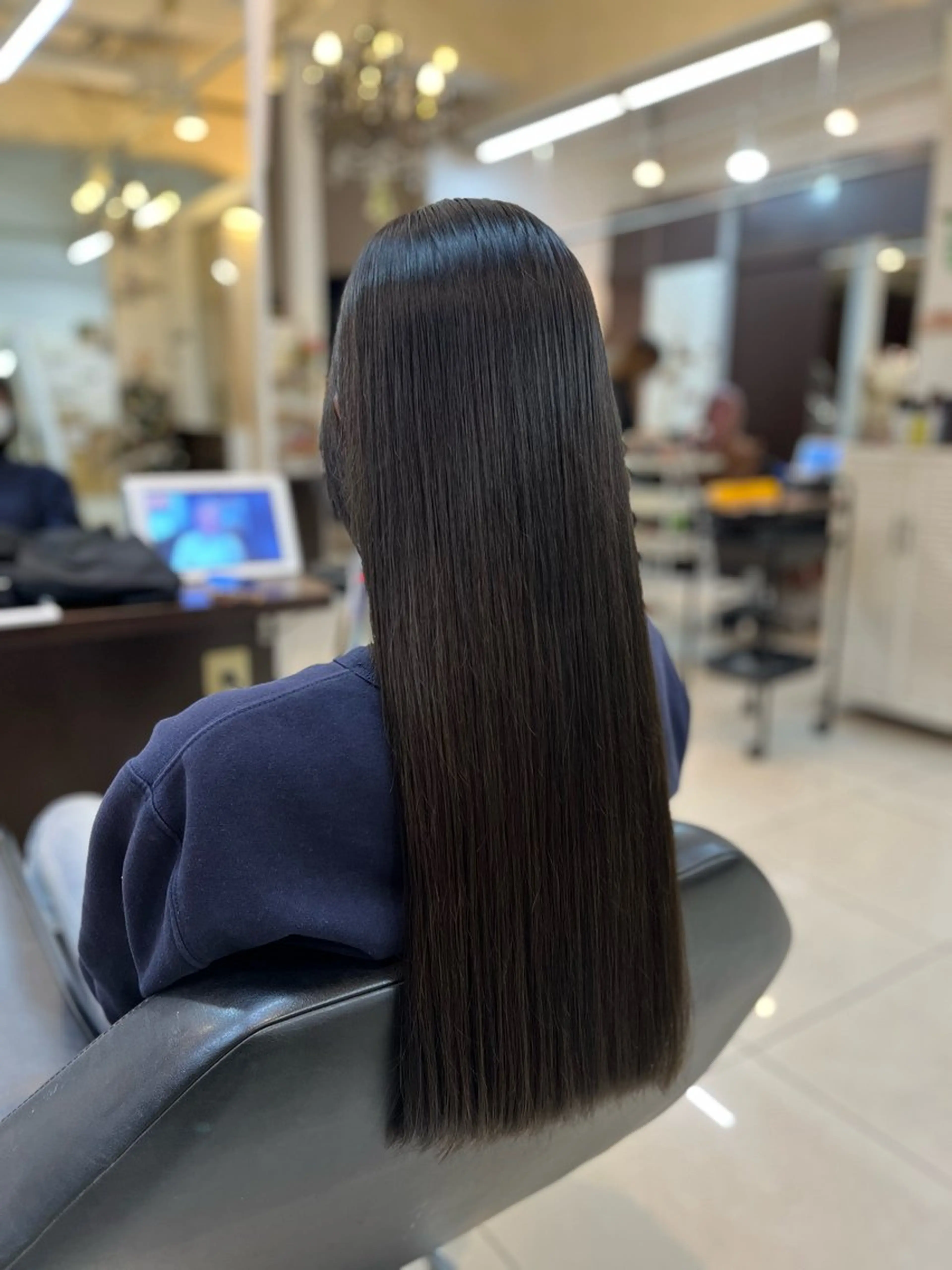 ロング カラー 黒髪 ヘアカラー 🍒 SANA🍒のヘアスタイル