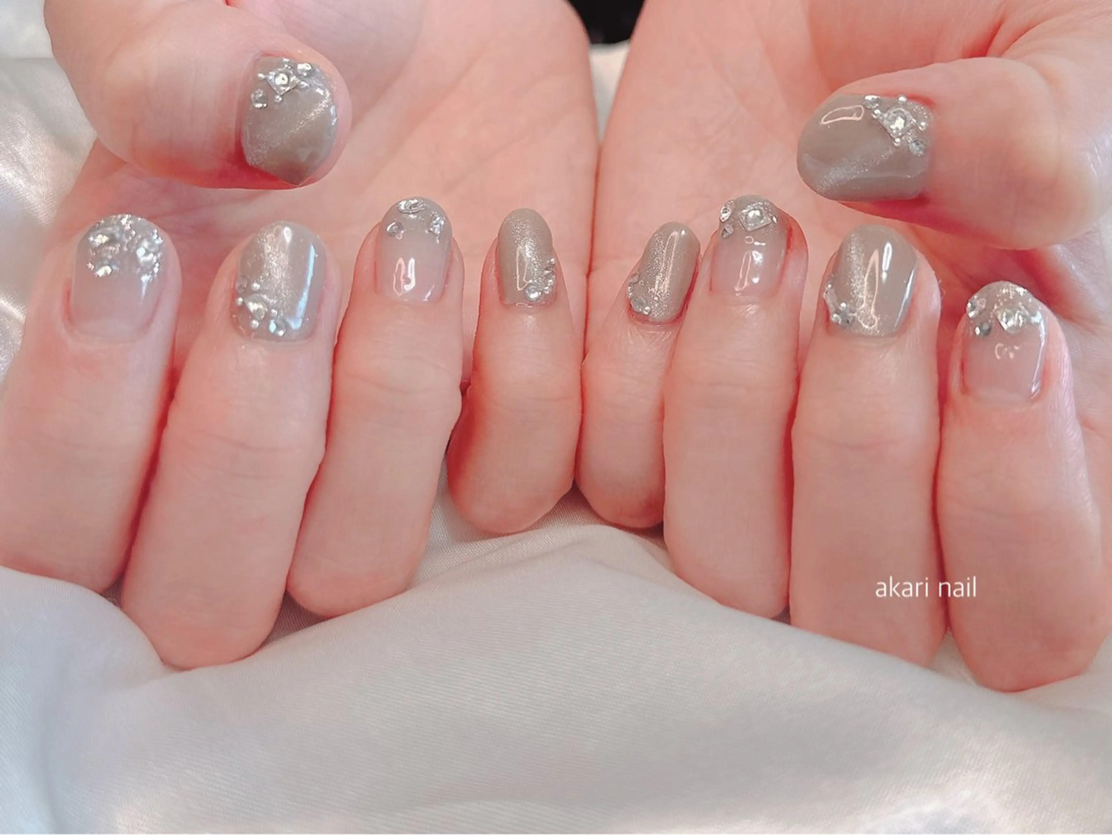 ネイル ハンドネイル フットネイル AKARI nail💅のネイルデザイン
