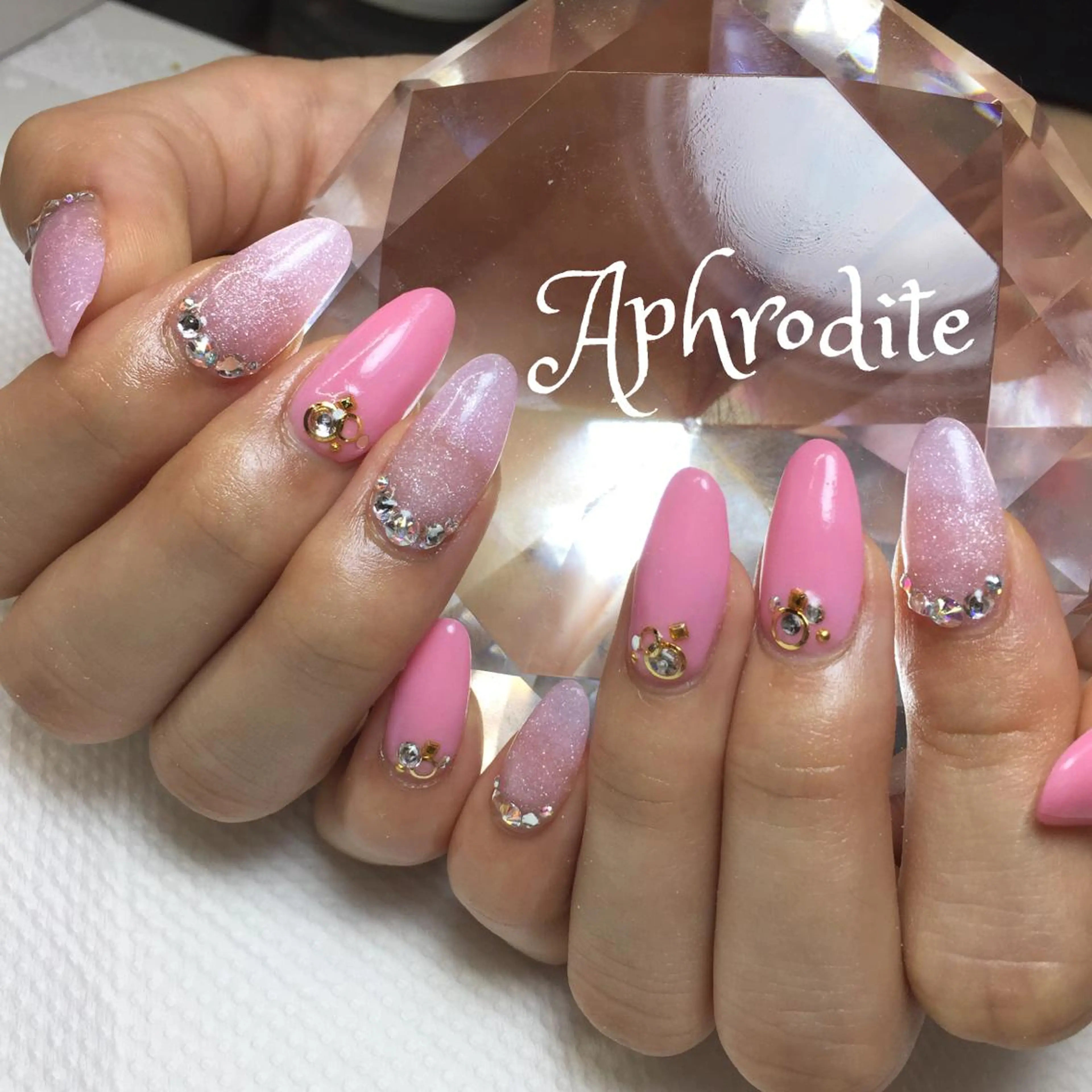 ネイル スカルプネイル Aphrodite パラジェル認定サロンのネイルデザイン