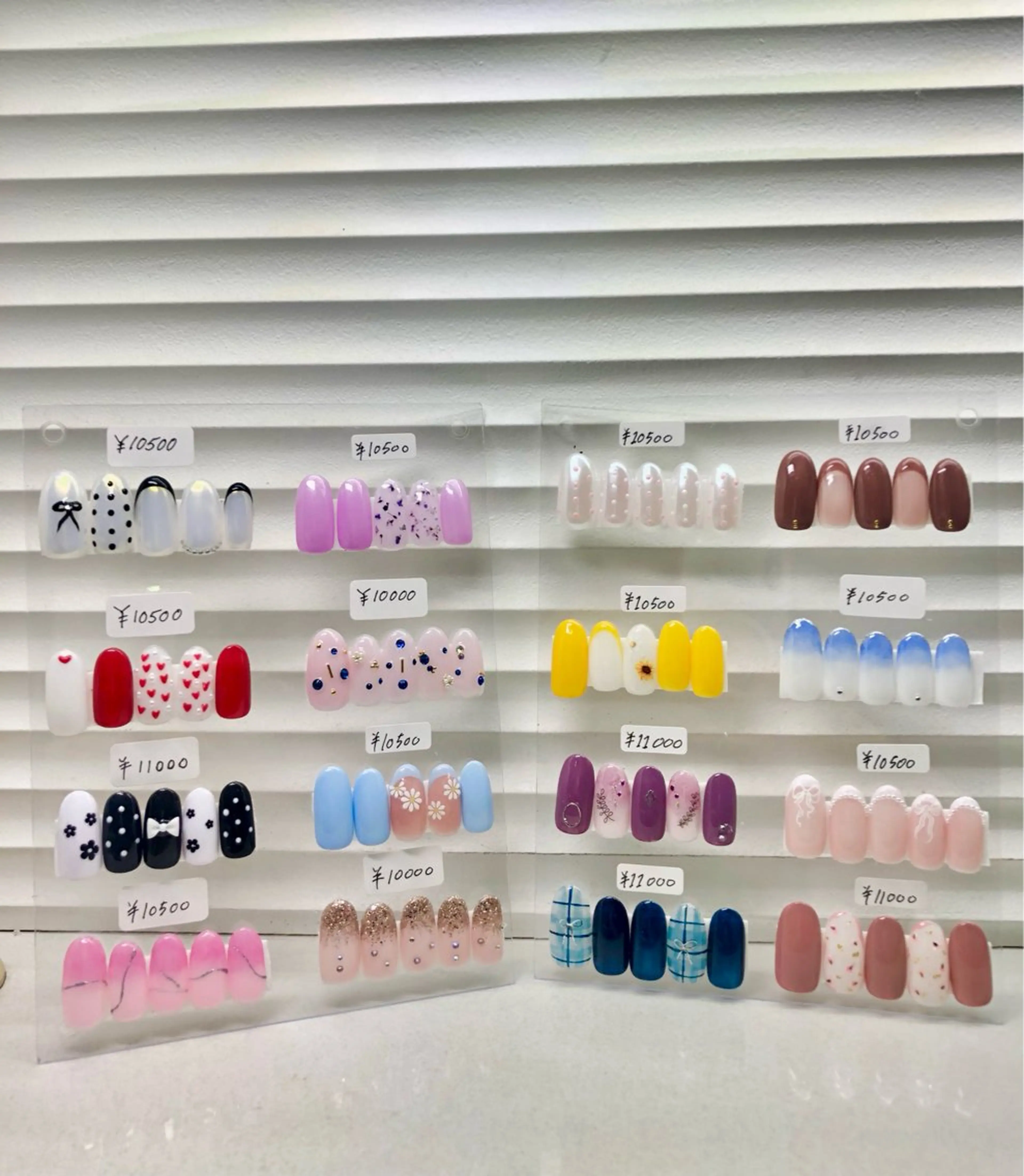 定額デザインコース30%オフ🩷💛オフ込み‼️の写真