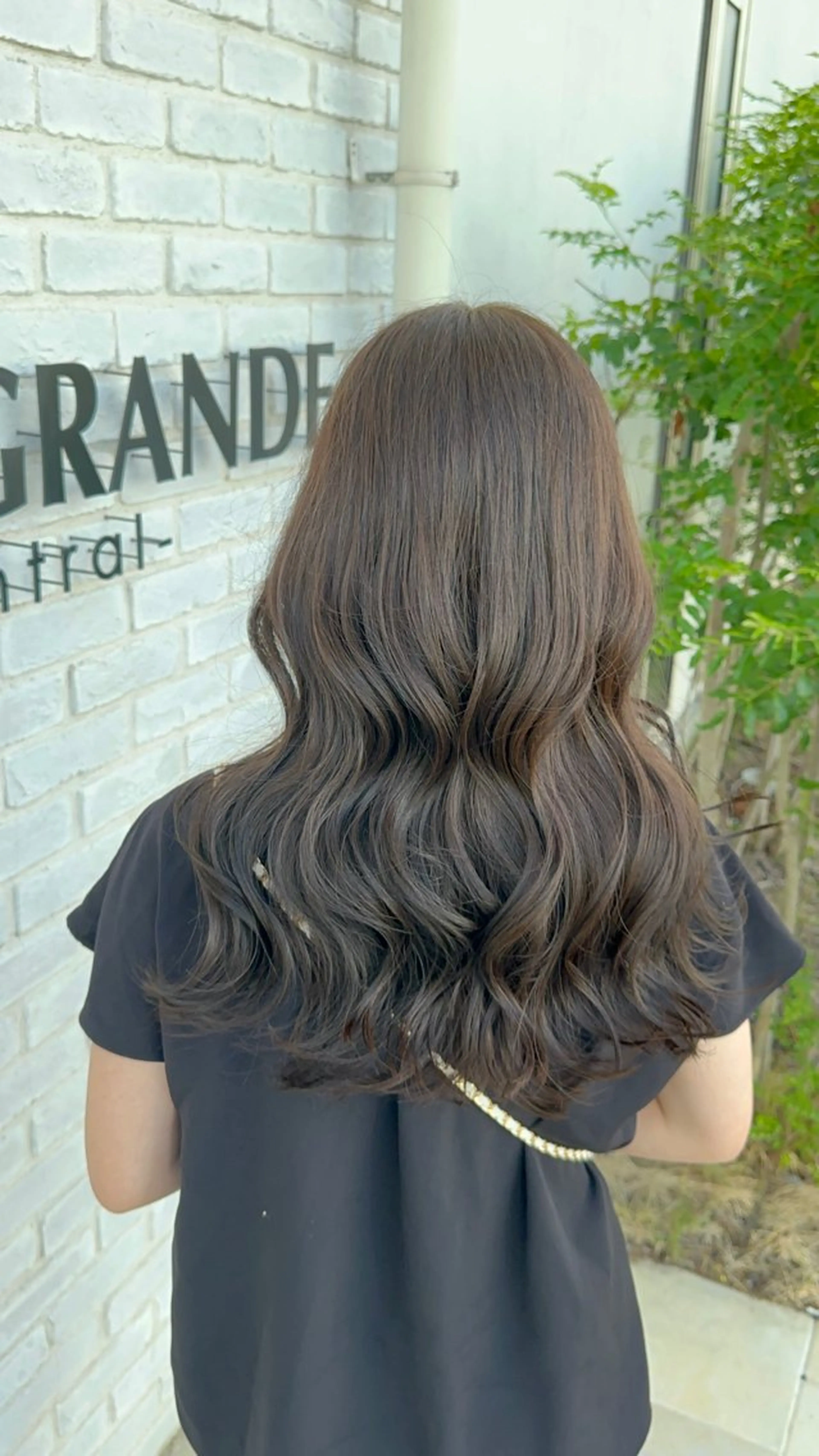 ロング Well's TAIGAのヘアスタイル