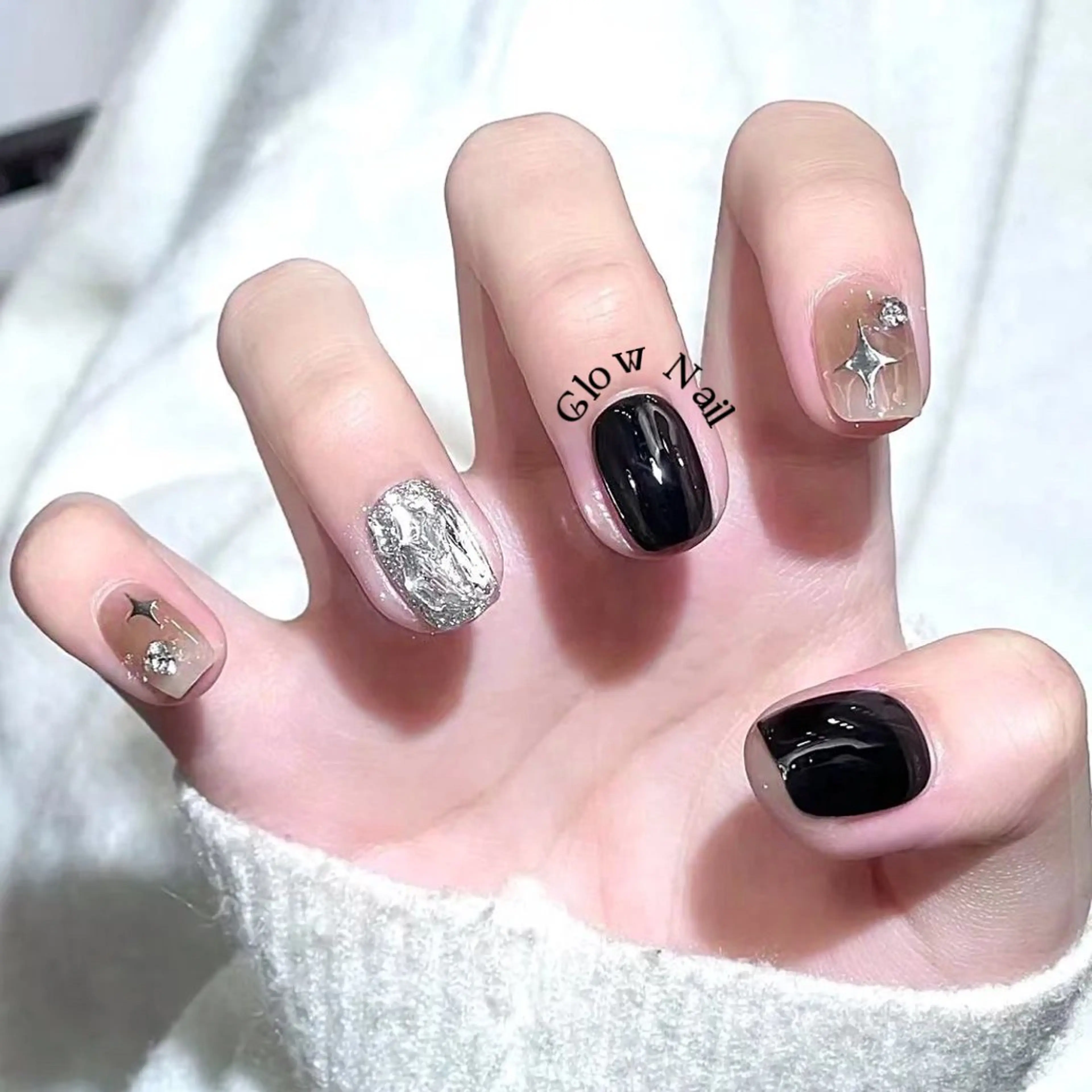 ネイル Glow Nail スカルプ専門店のネイルデザイン