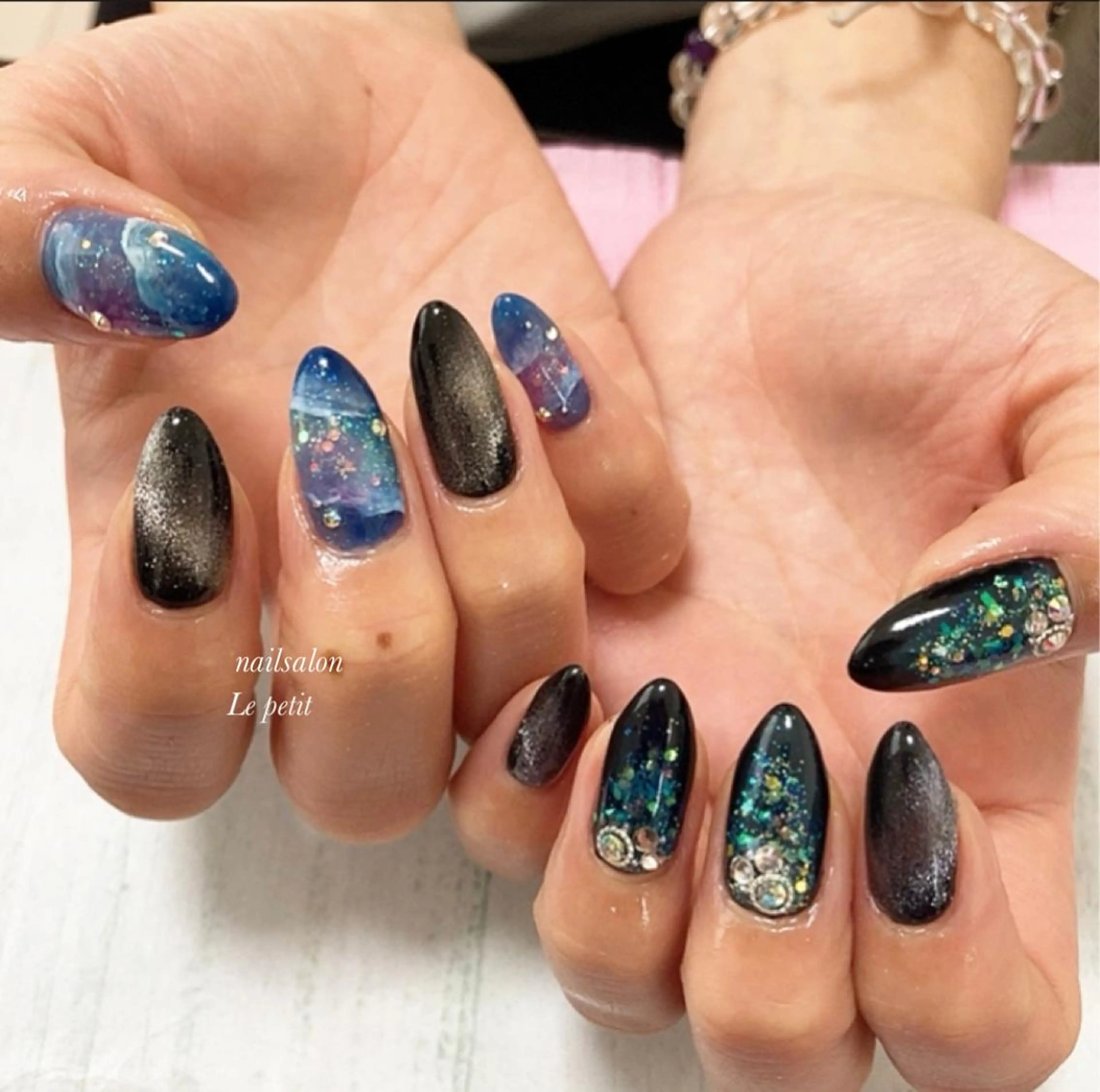 ネイル 石野 広佳のネイルデザイン