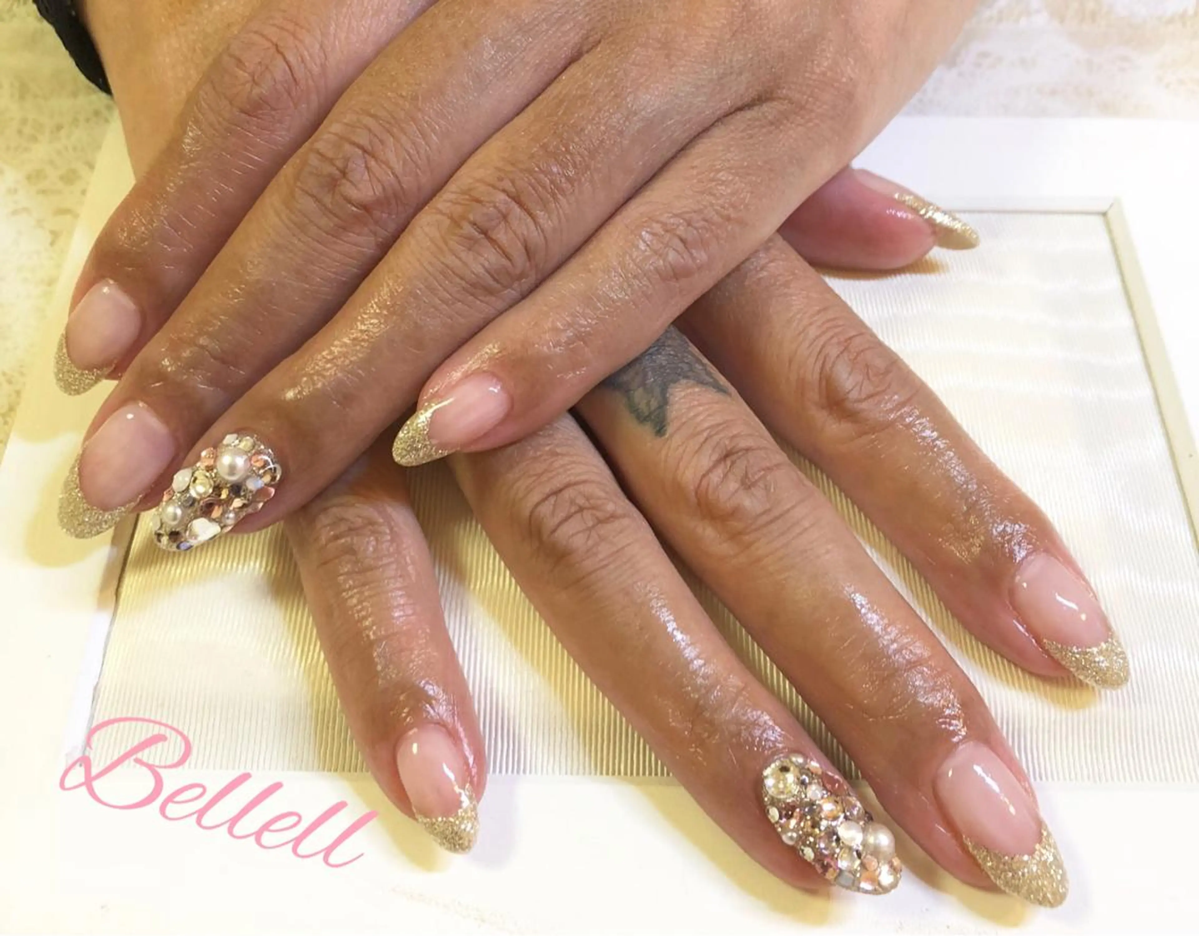 ネイル 青木 綾子のネイルデザイン