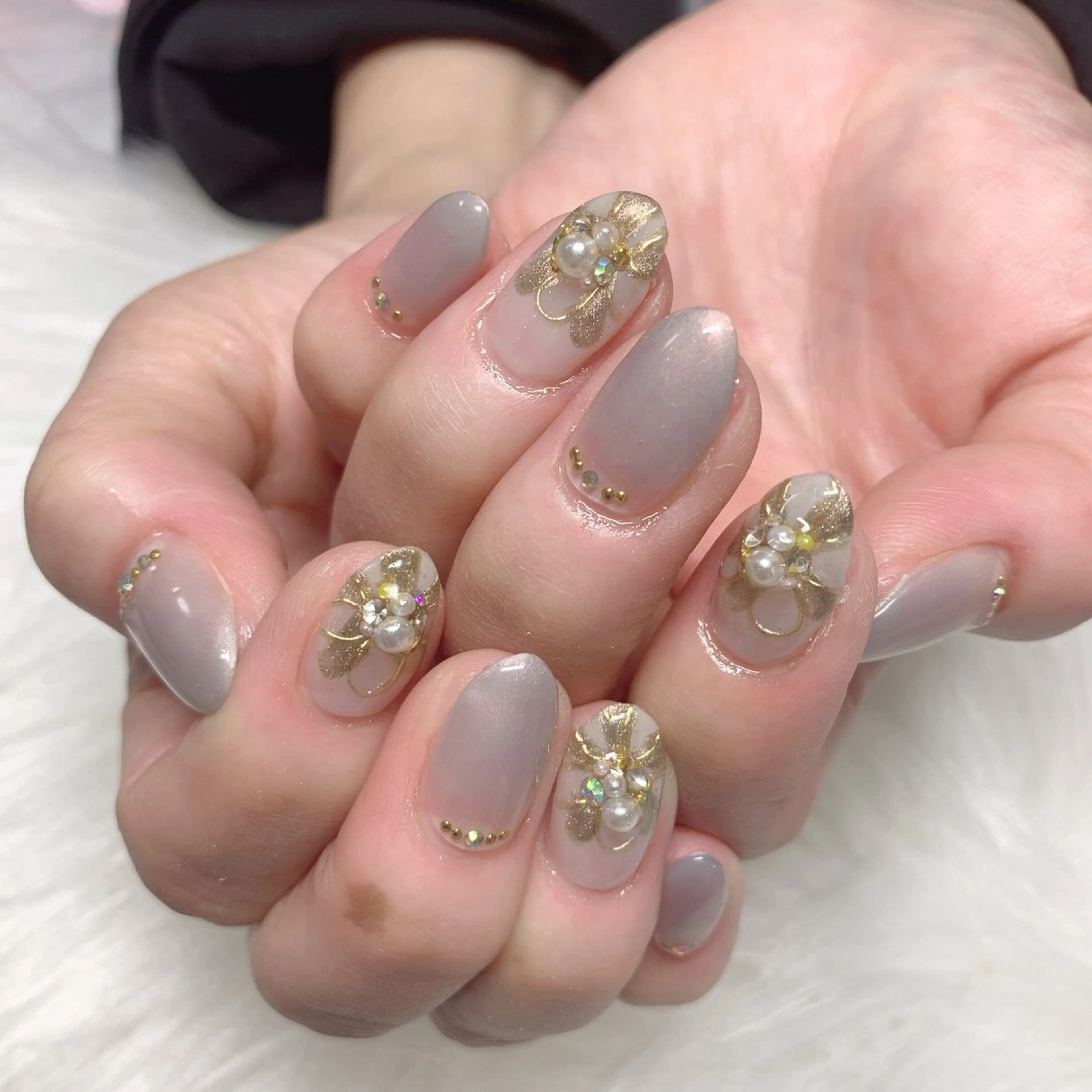 ネイル 💅ネイルハウス🏡 🎀TOMO🎀のネイルデザイン