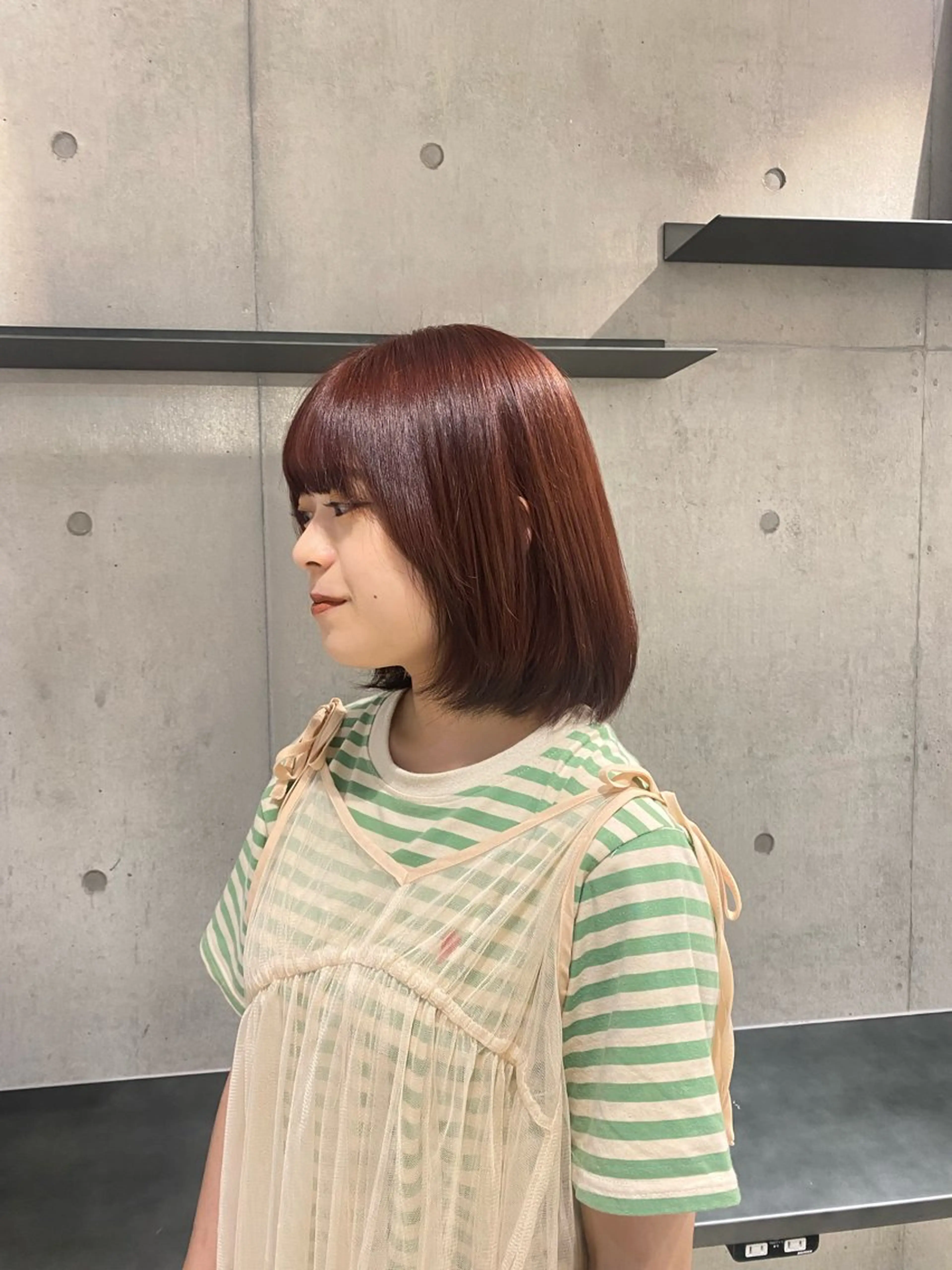 ショート カラー ヘアアレンジ ヘアカラー トリートメント ボブ艶モテカラー🫧 カリンのヘアスタイル