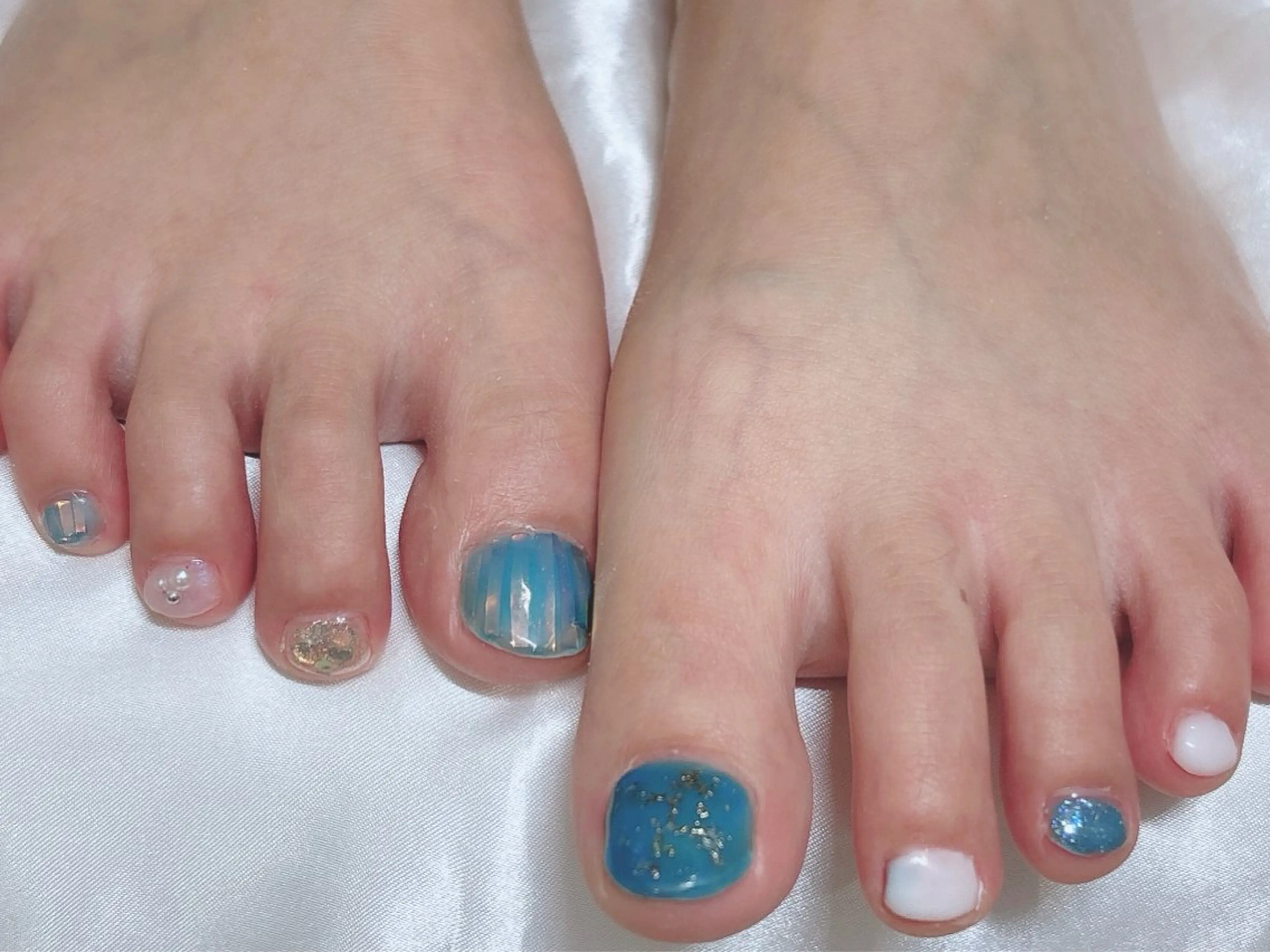 ネイル フットネイル BABY LION :Fumiyoのネイルデザイン