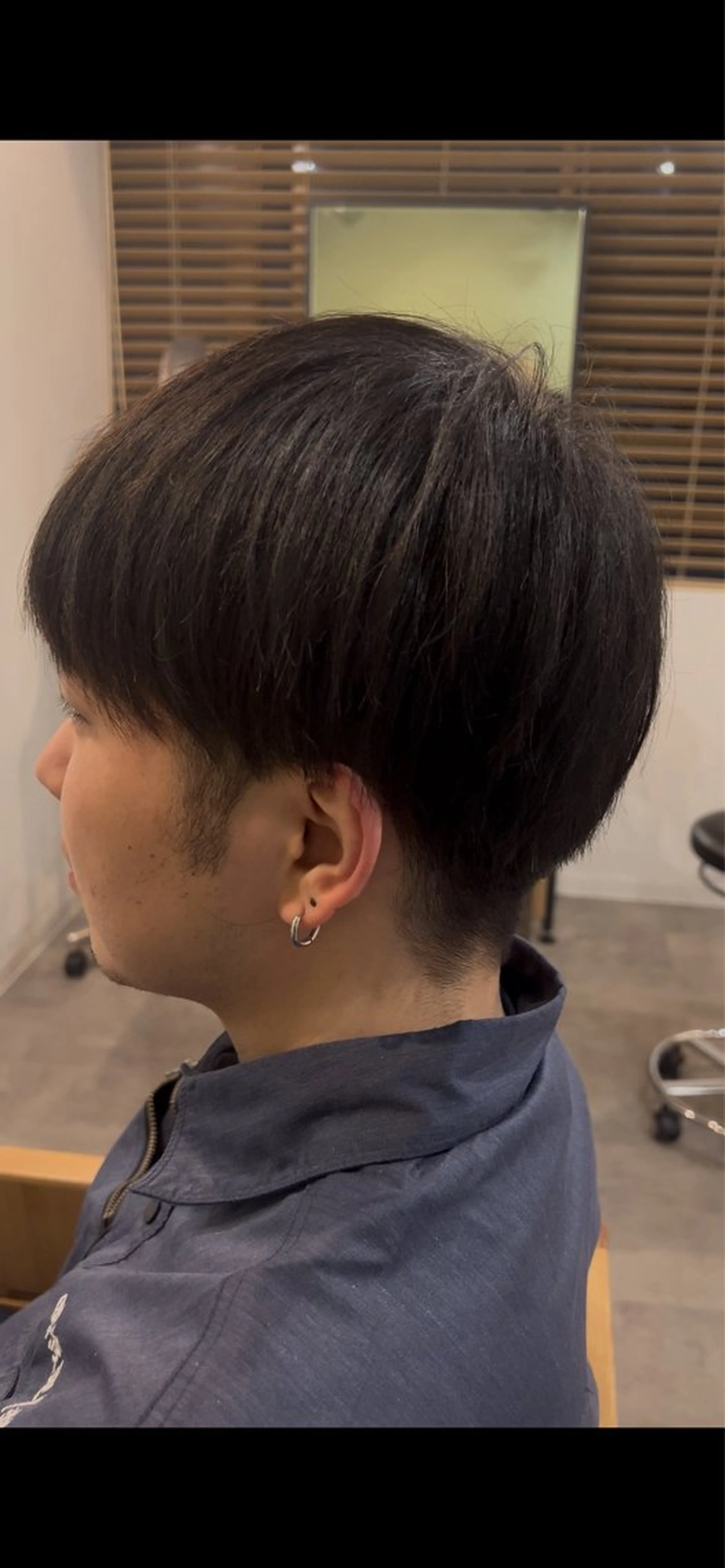 メンズ マッシュ 刈り上げ 伊藤 しおんのヘアスタイル