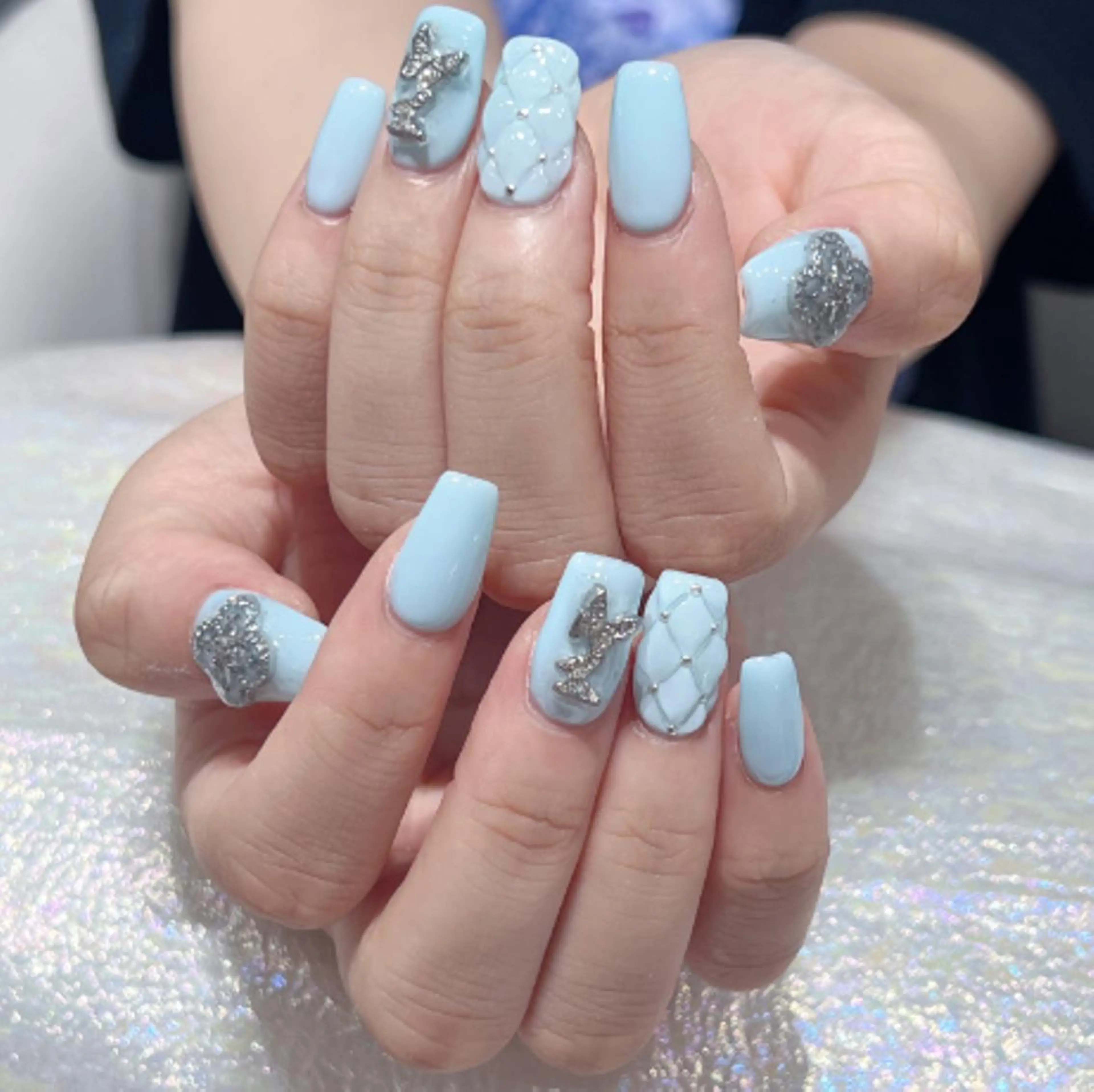 ネイル 長さ出し ネイルチップ Queens PUPUのネイルデザイン