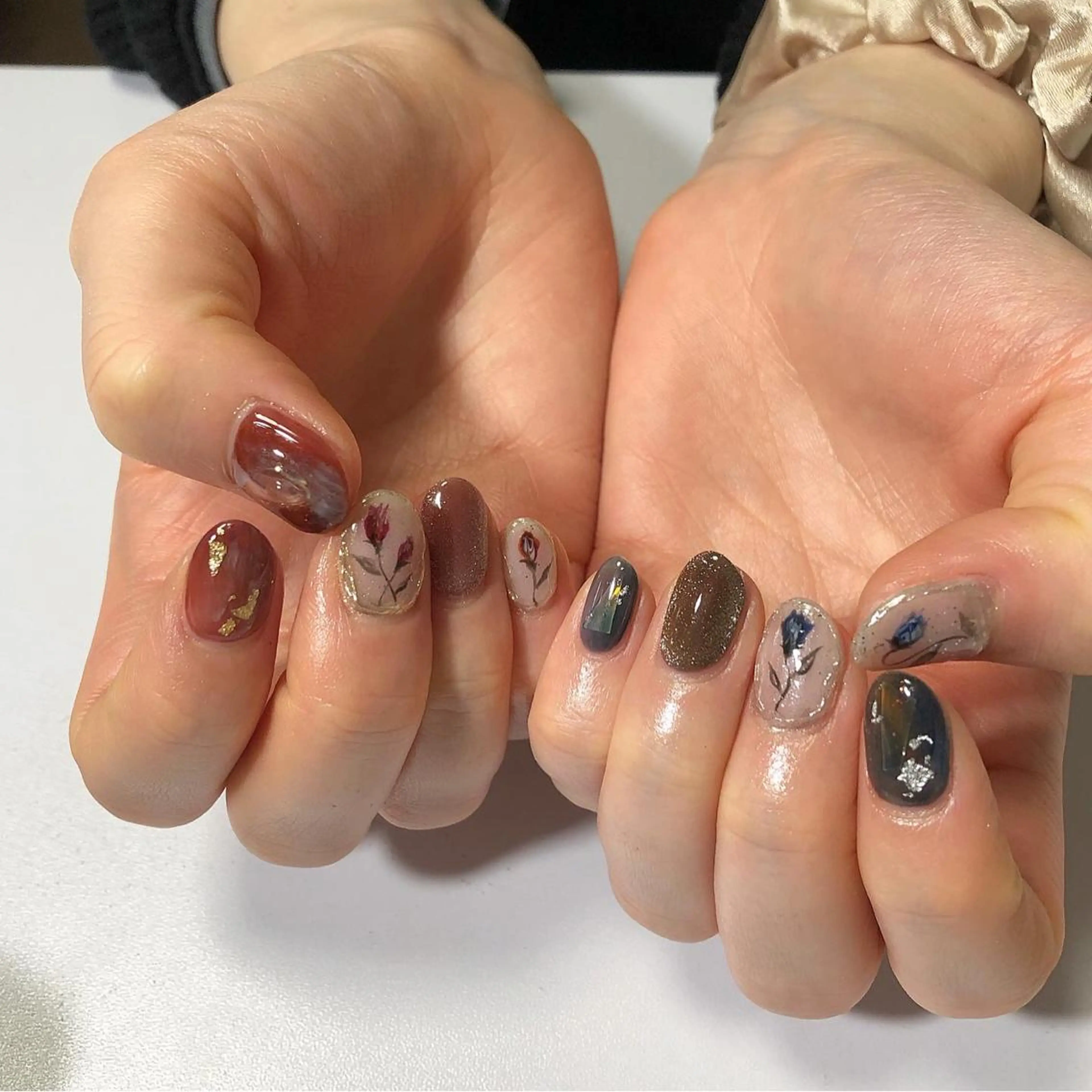 ネイル ハンドネイル émus nail Mamiのネイルデザイン