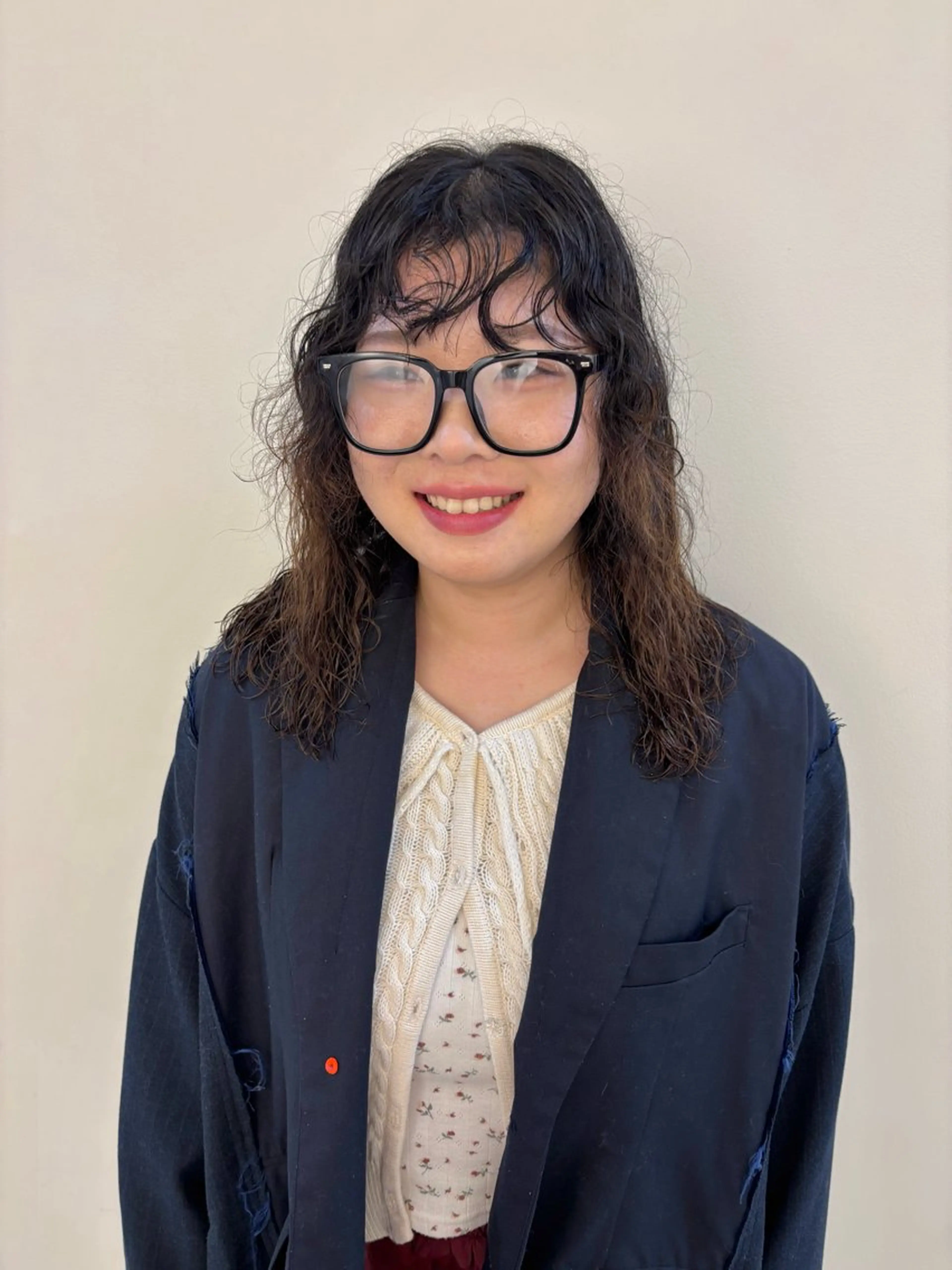 ミディアム パーマ くさかみさき🌼暖色 /耳つぼ/オタク🌼のヘアスタイル