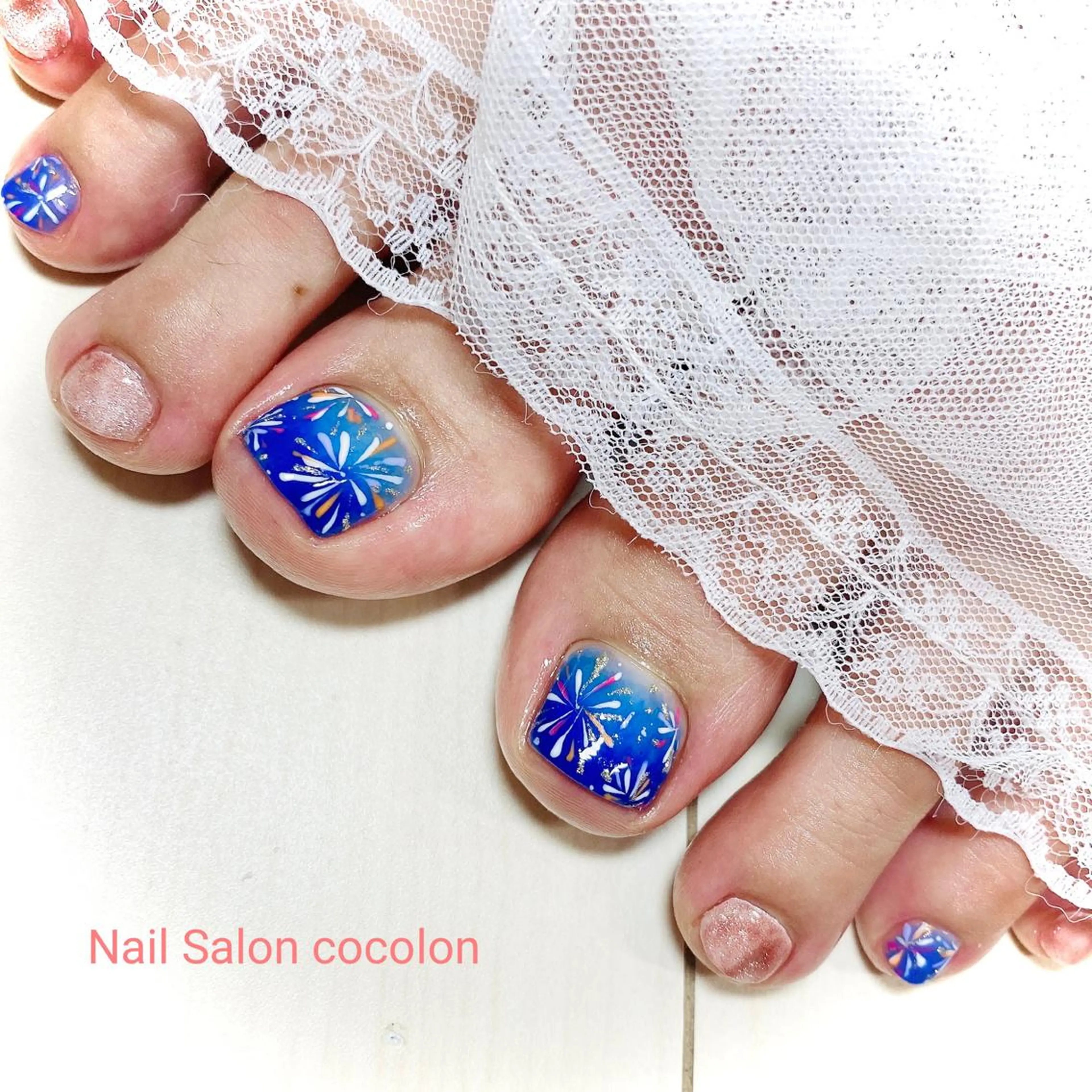 ネイル アートネイル マグネットネイル フットネイル 柴崎 美幸のネイルデザイン