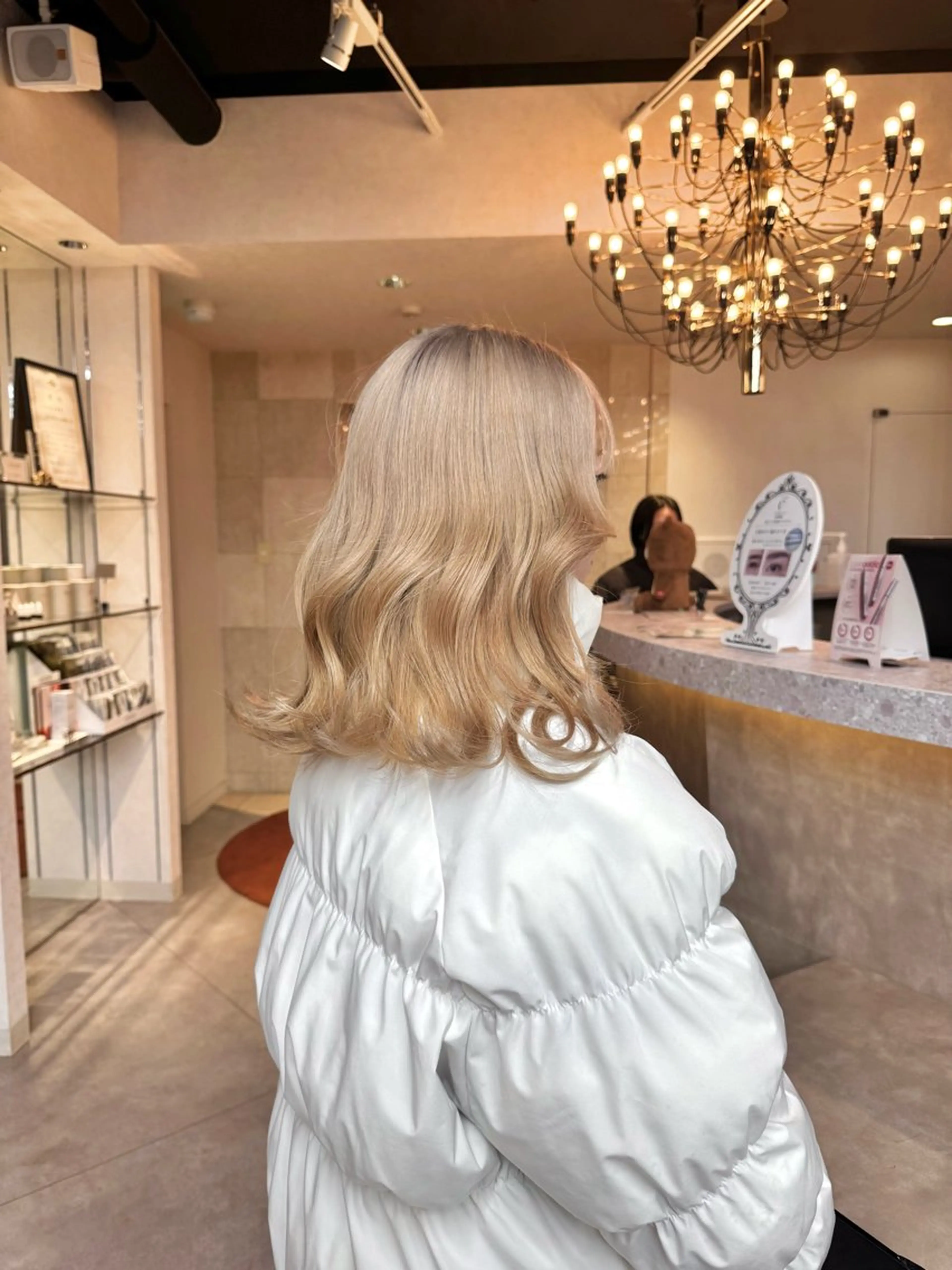 セミロング カラー ヘアアレンジ カット ヘアカラー トリートメント 韓国×艶髪 さきのヘアスタイル