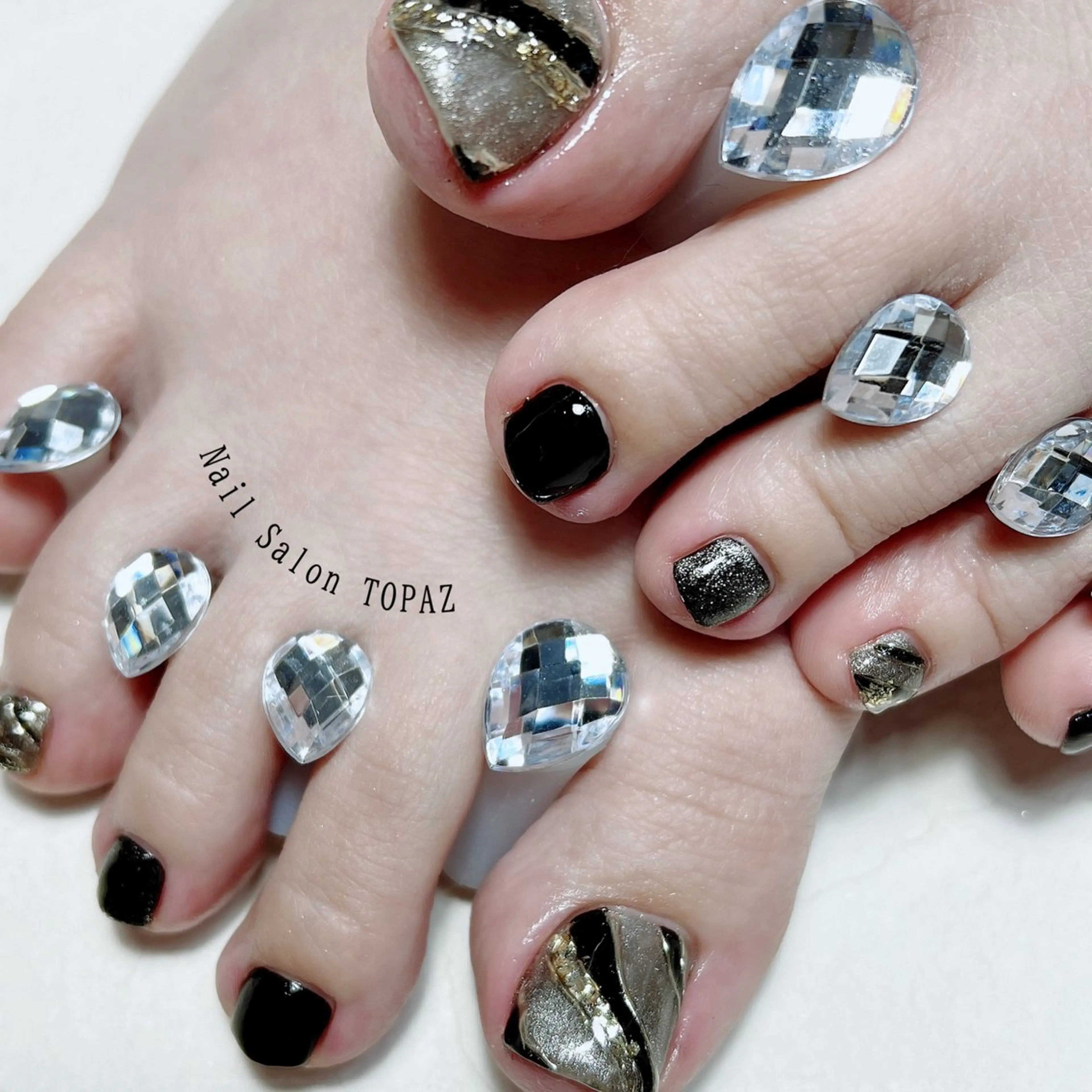 ネイル TOPAZ Ayumiのネイルデザイン