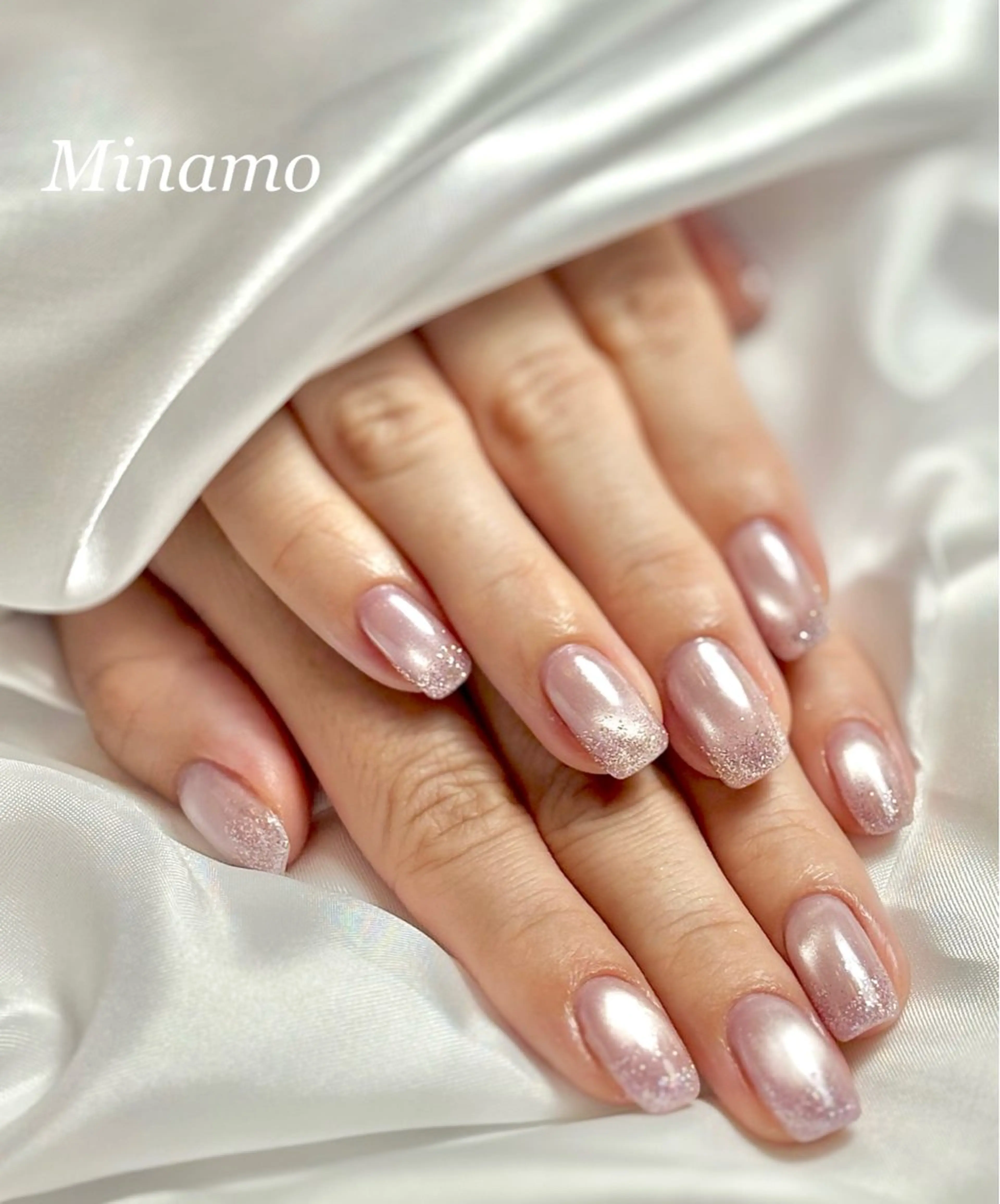 ネイル フラッシュネイル マグネットネイル パープル ハンドネイル Minamo 🩵のネイルデザイン