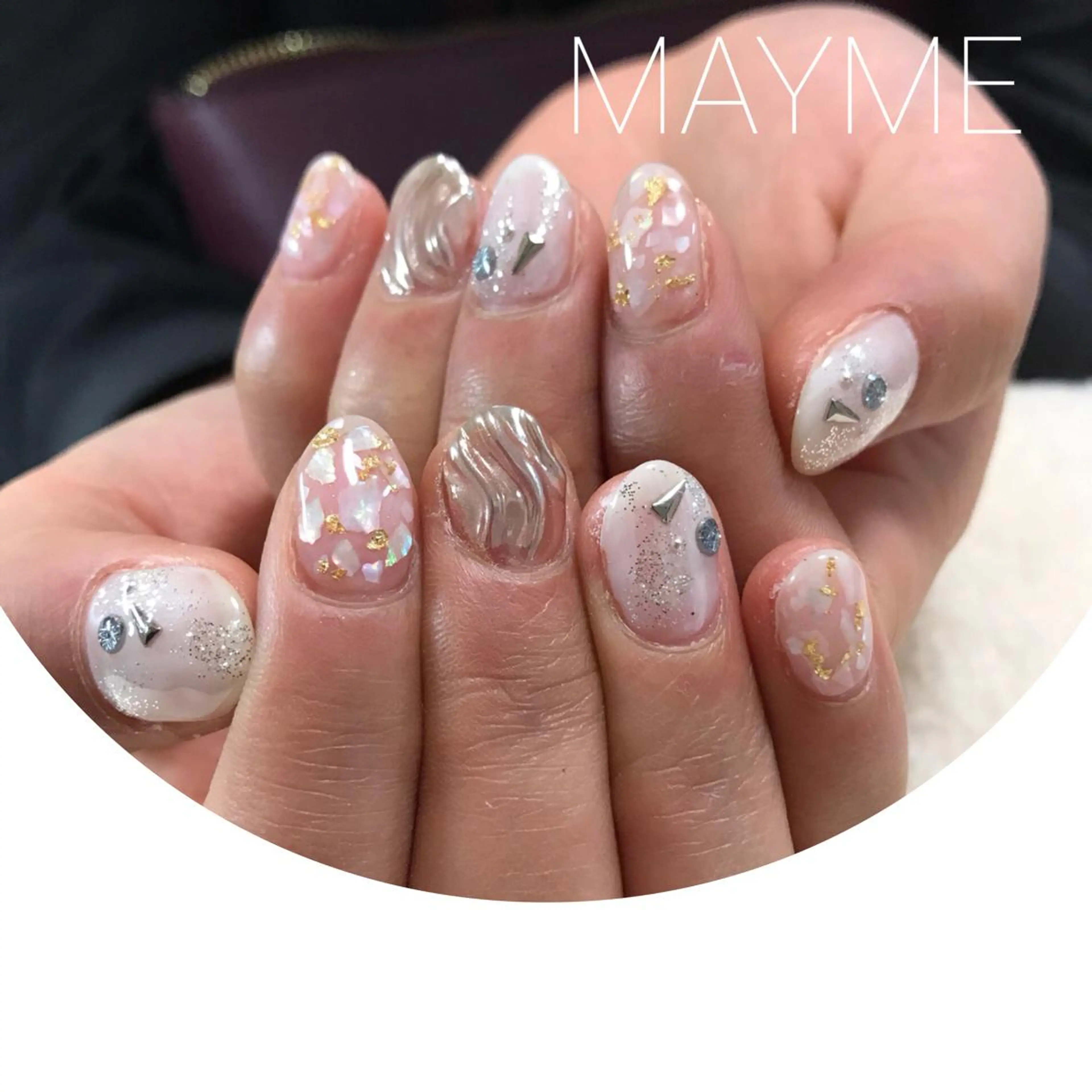 ネイル ミラーネイル MAYME yのネイルデザイン