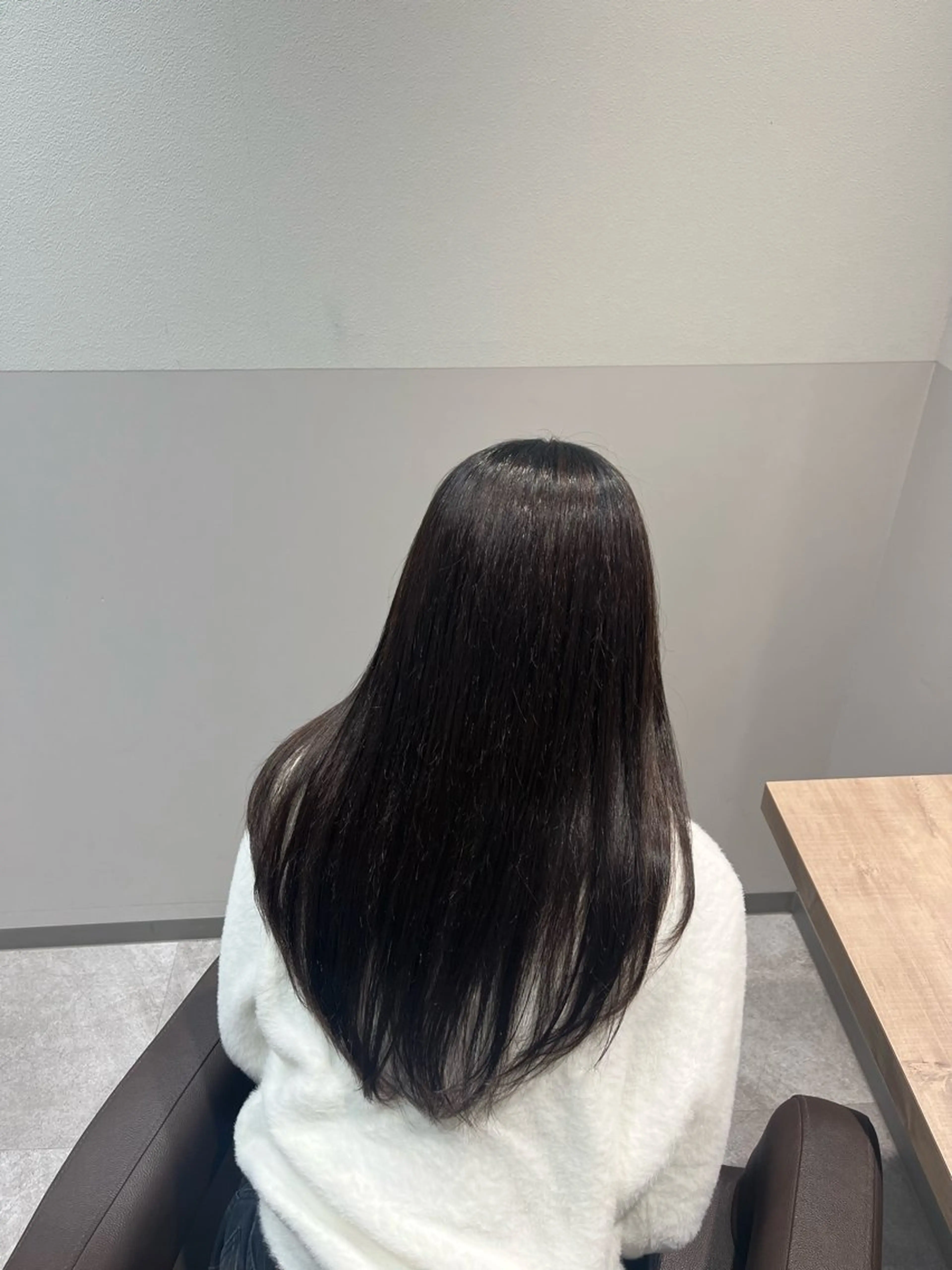 ロング 縮毛矯正 大宮レイヤーカット× 透明感カラー　rioのヘアスタイル