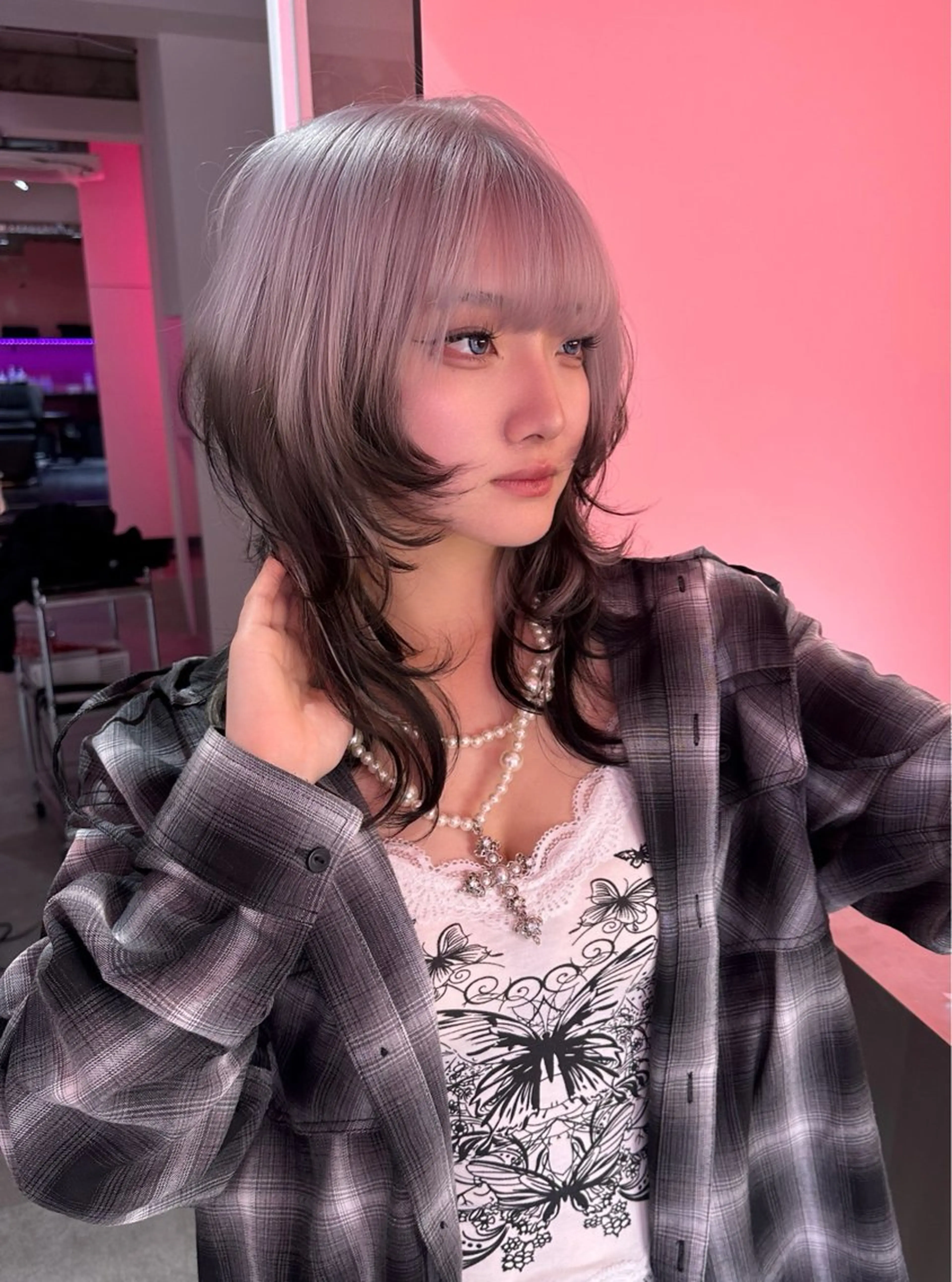 セミロング ブリーチカラー /MAHIROのヘアスタイル