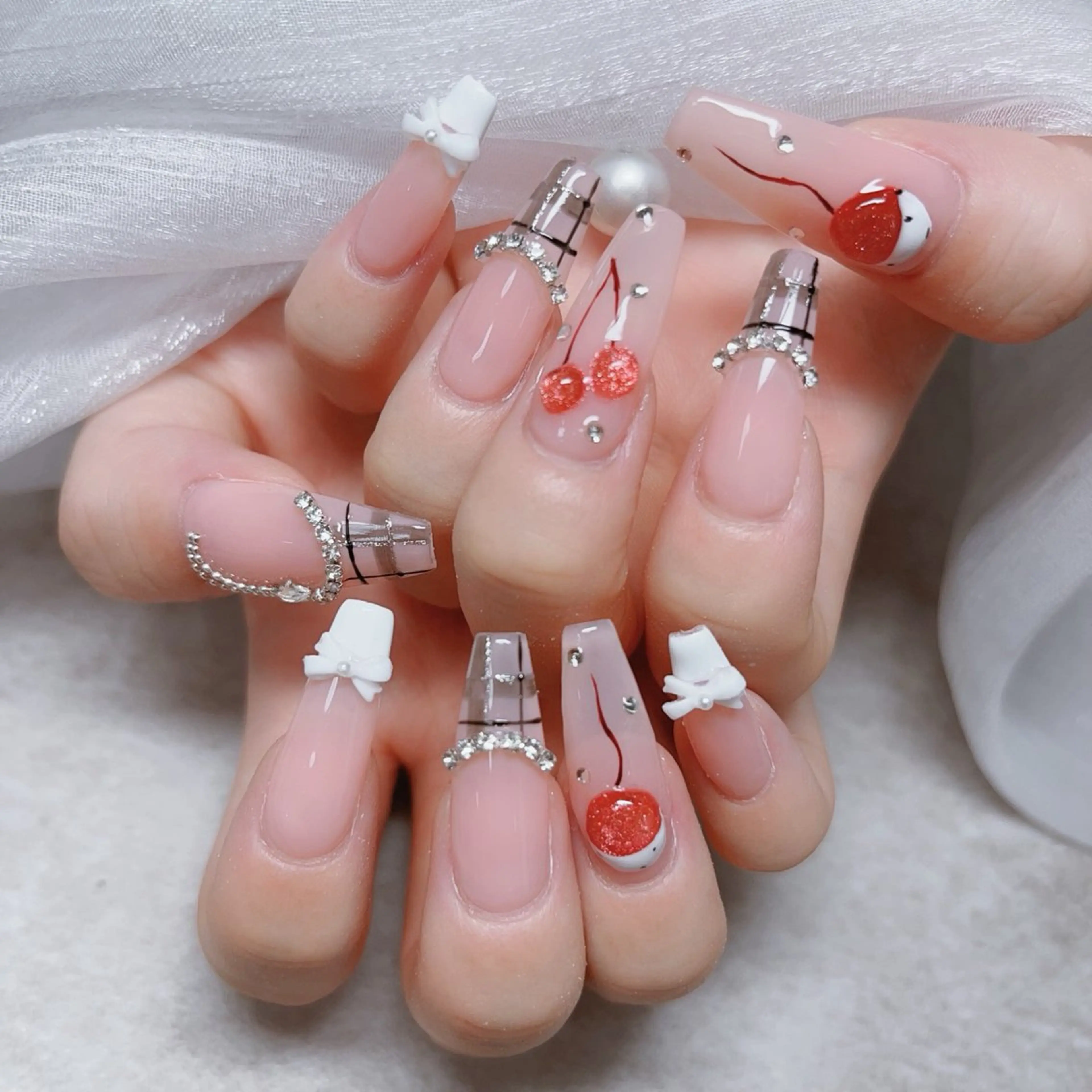 ネイル U・mi  nail salon【長さ出し/パラジェル/持ち込み/定額ネイル/学割U24】所属・Uminail ゆうゆうのネイルデザイン