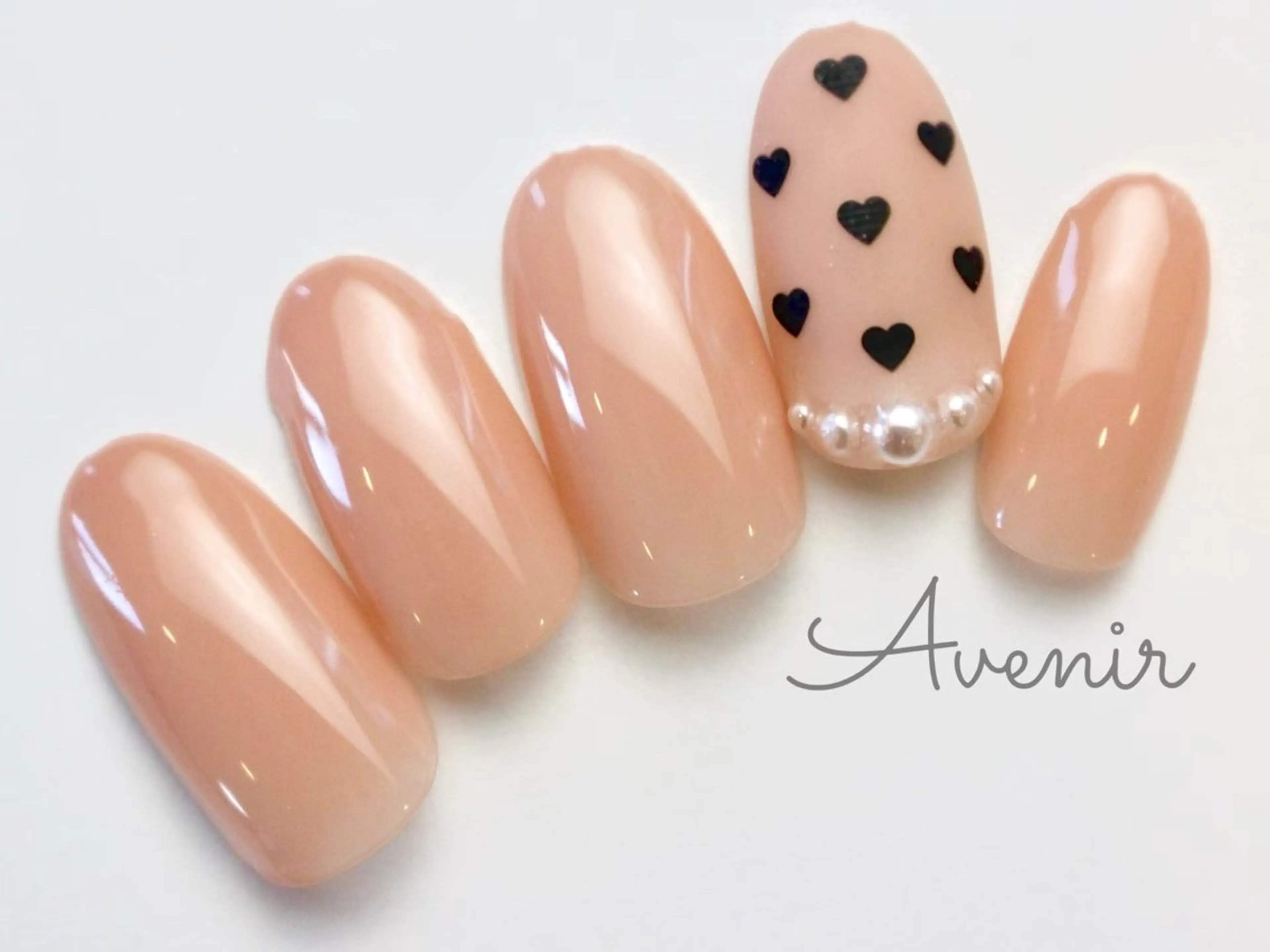 ネイル ハンドネイル Avenir 表参道 nail＆eye予約のネイルデザイン