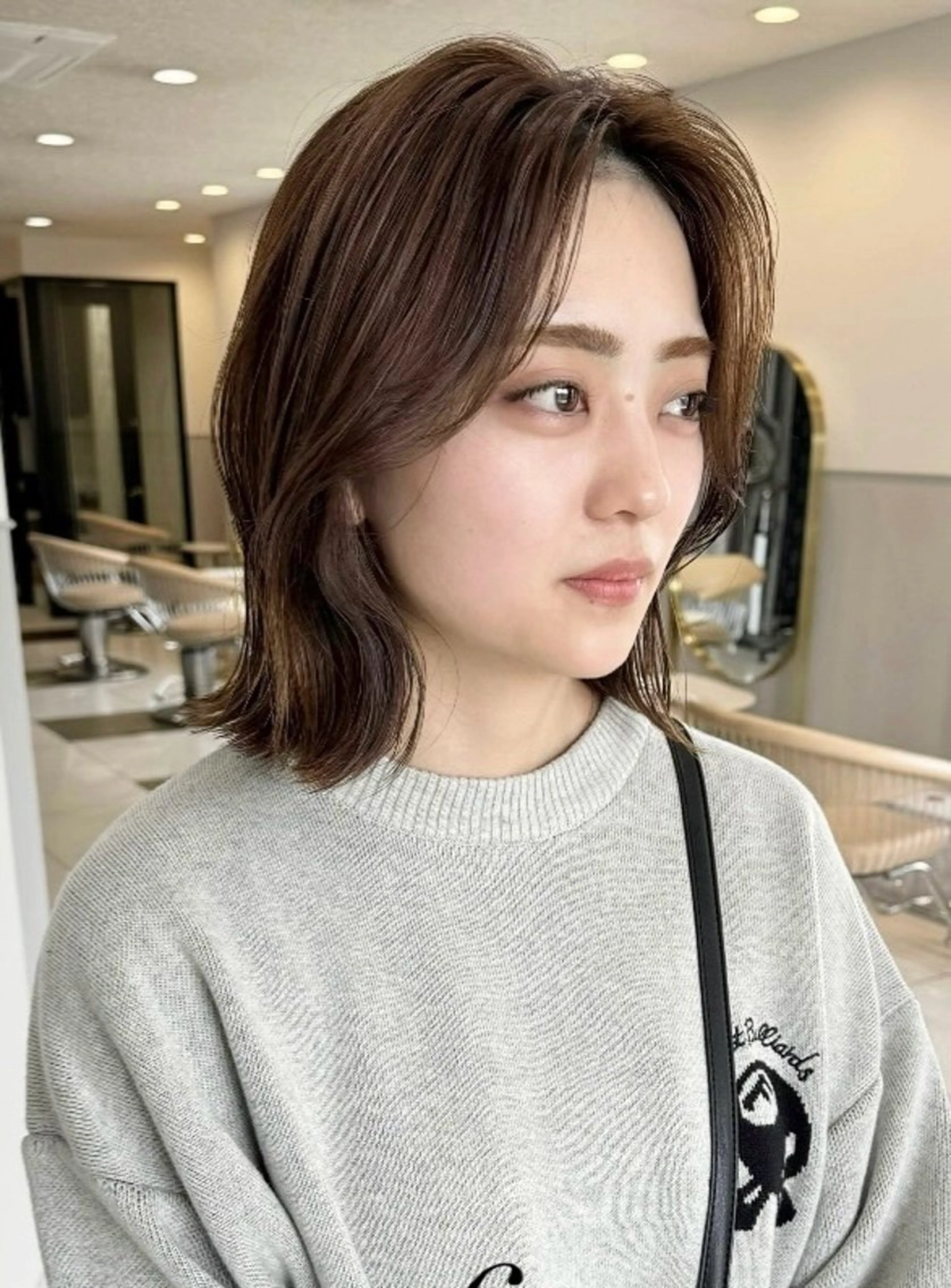 カラー 小林 彩音のヘアスタイル