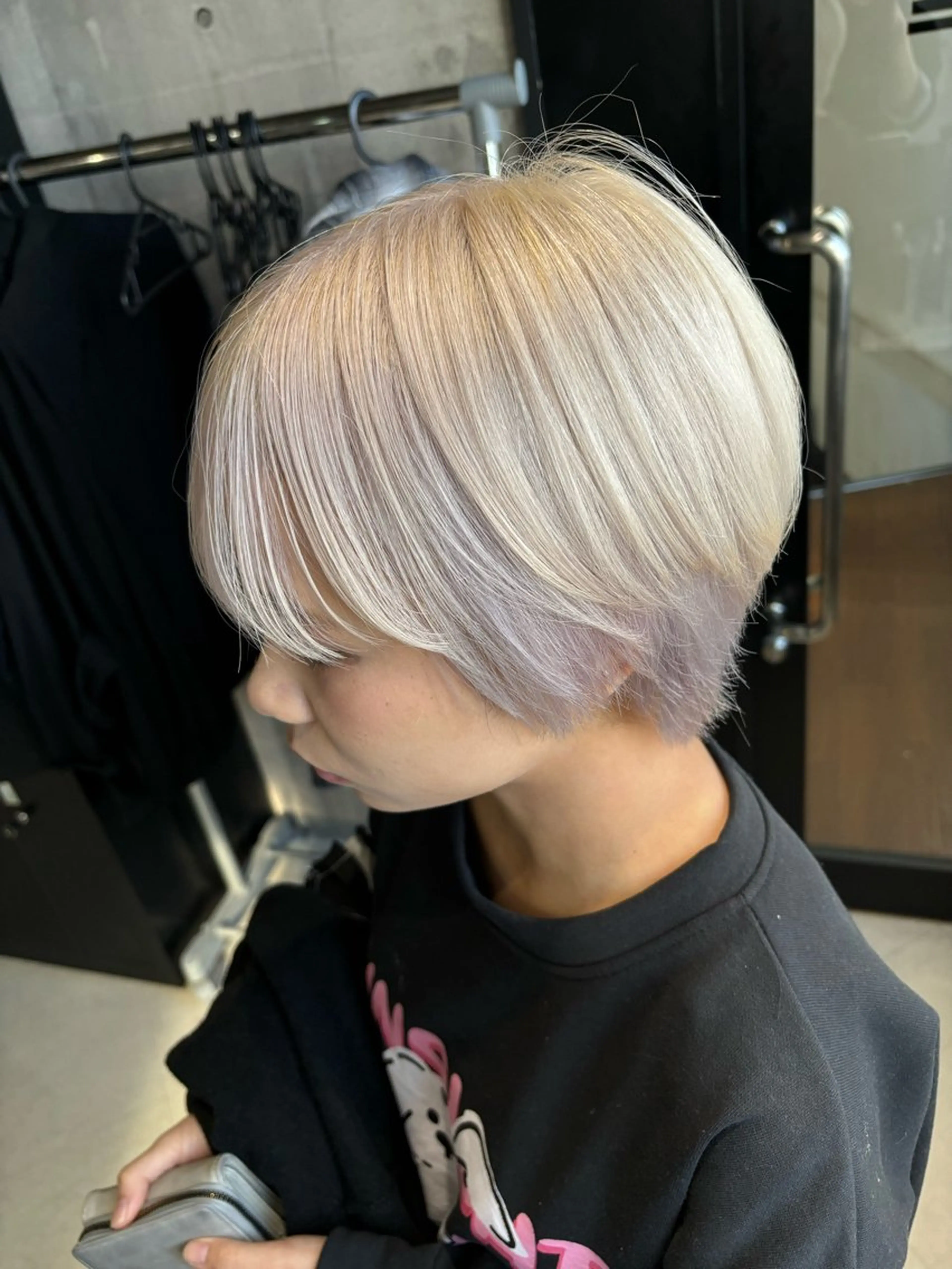 ショート カラー ショートヘア カット ヘアカラー _WHITE / KENTOのヘアスタイル