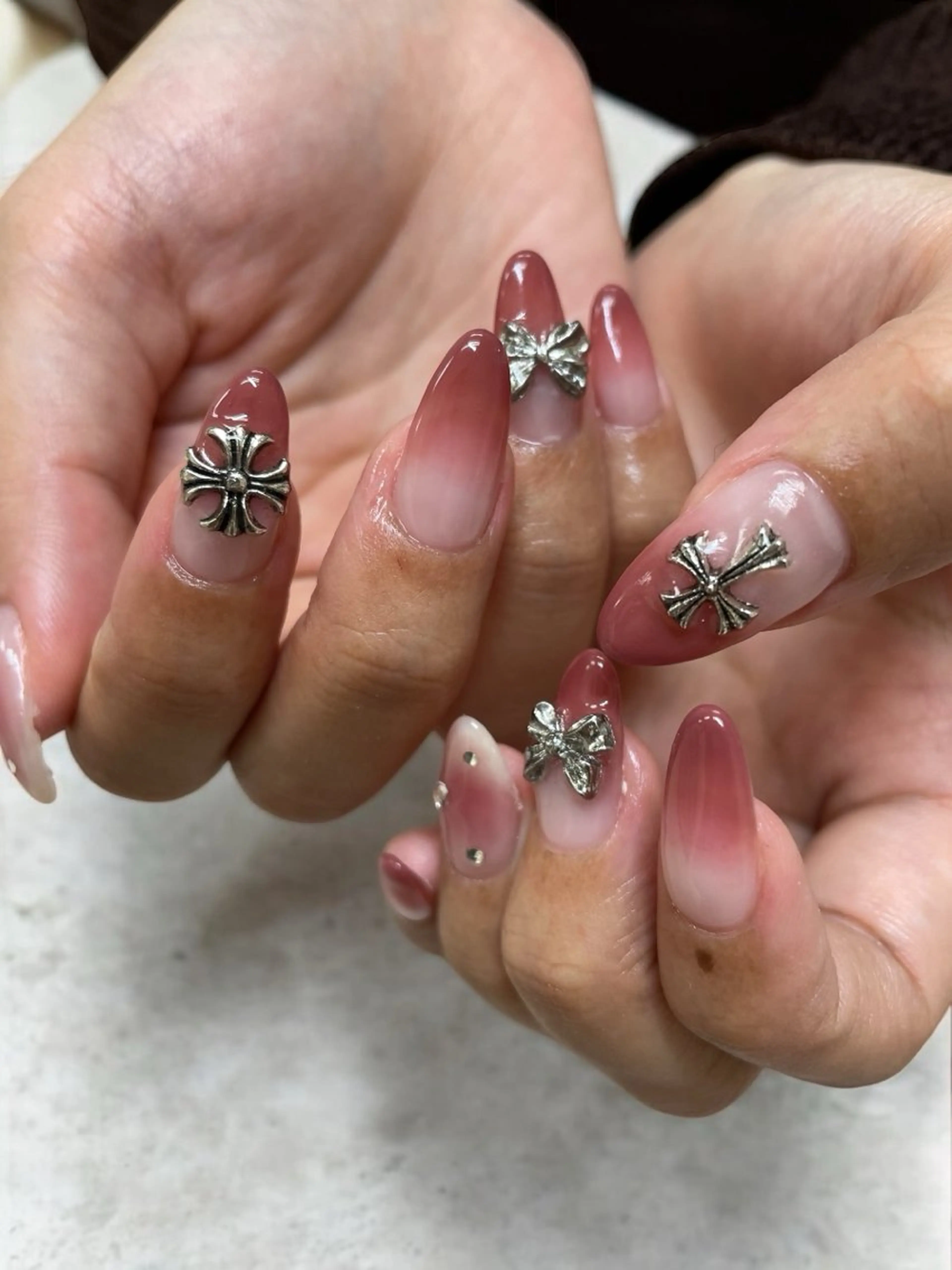 ネイル ハンドネイル Hisaka Mikiのネイルデザイン