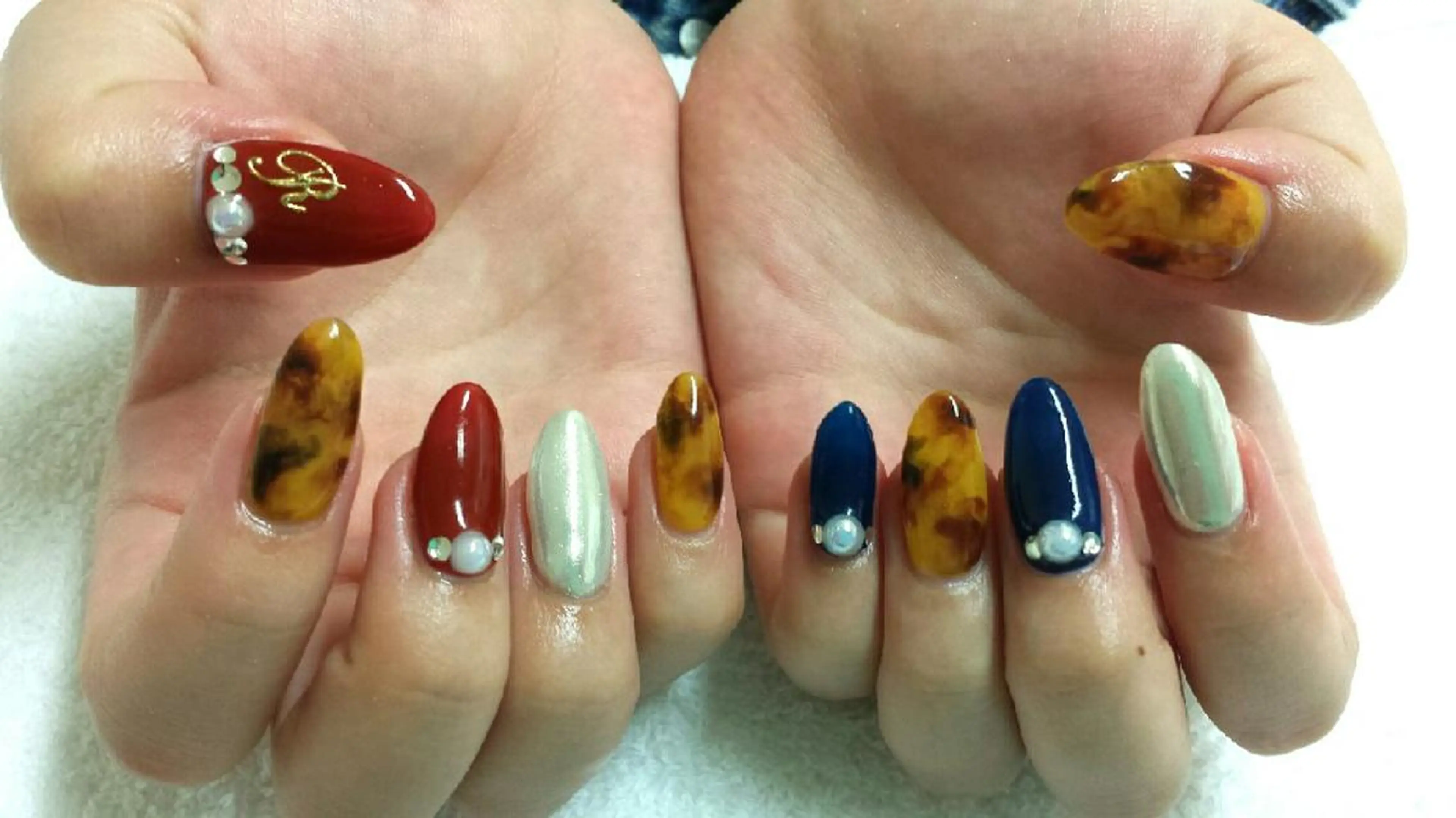 ネイル 河野ちえ (雑誌掲載サロン)のネイルデザイン