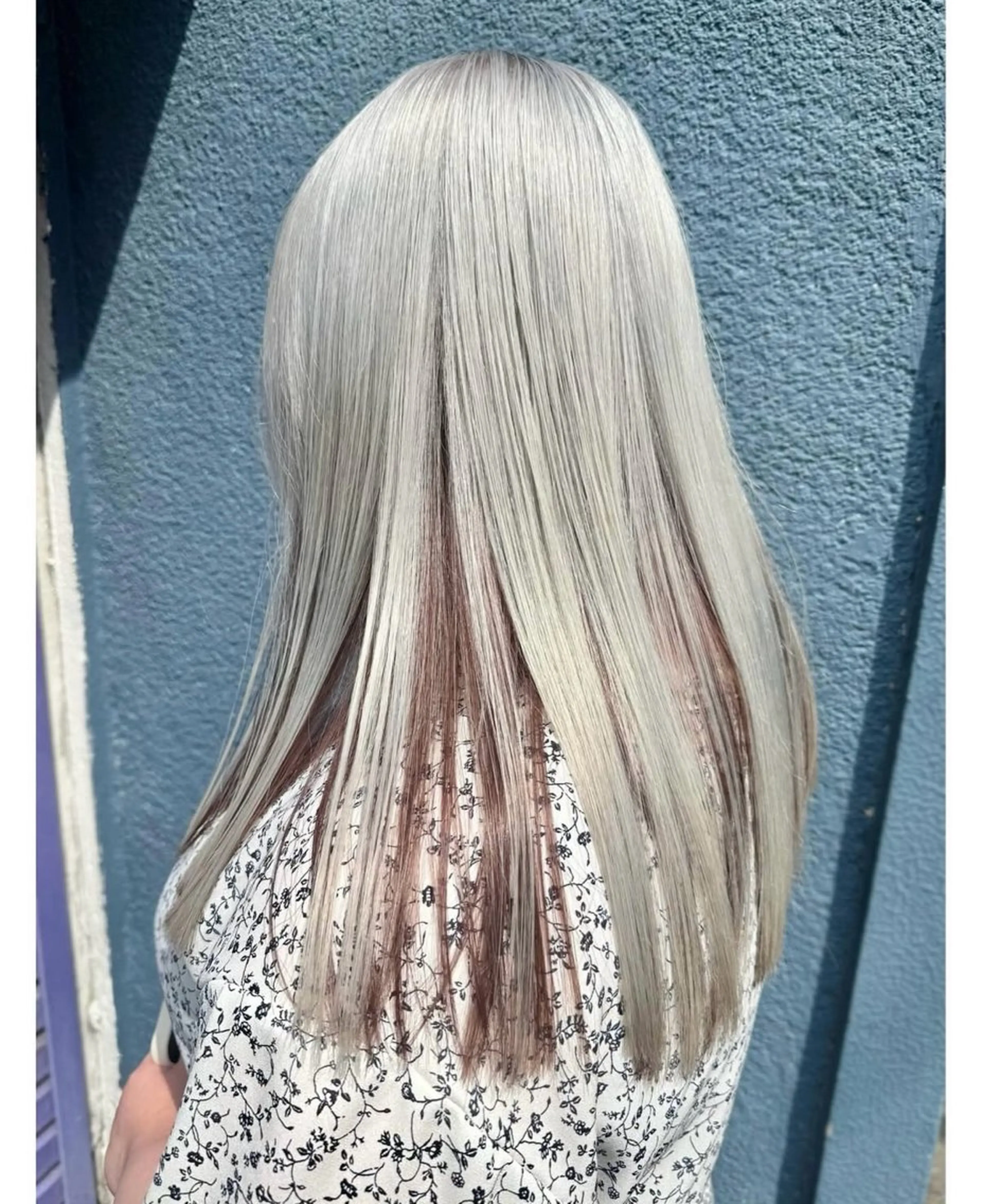 ミディアム カラー ヘアカラー TSUNO🦖 派手髪/オタク美容師のヘアスタイル