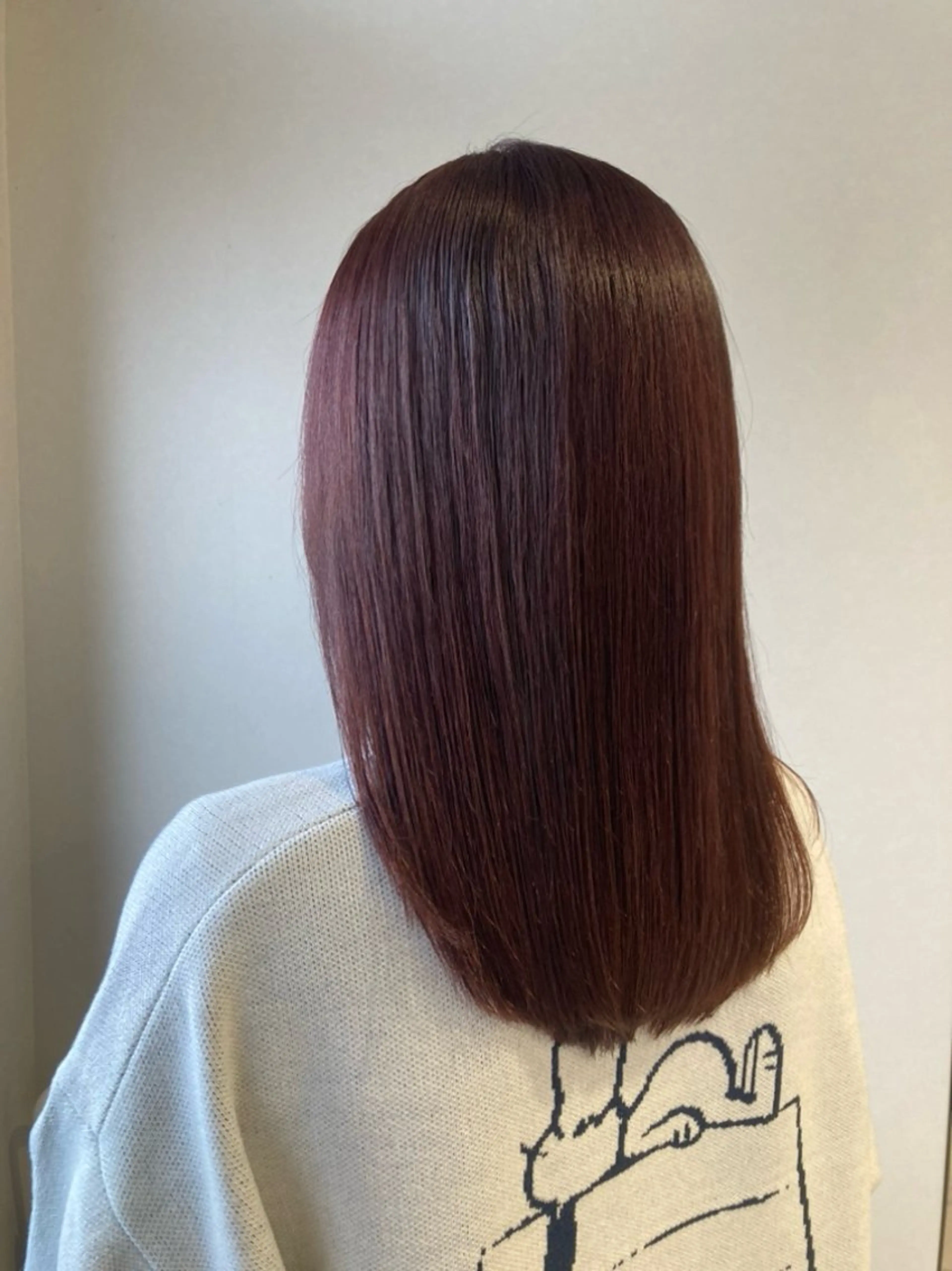 ミディアム うる艶カラー asukaのヘアスタイル