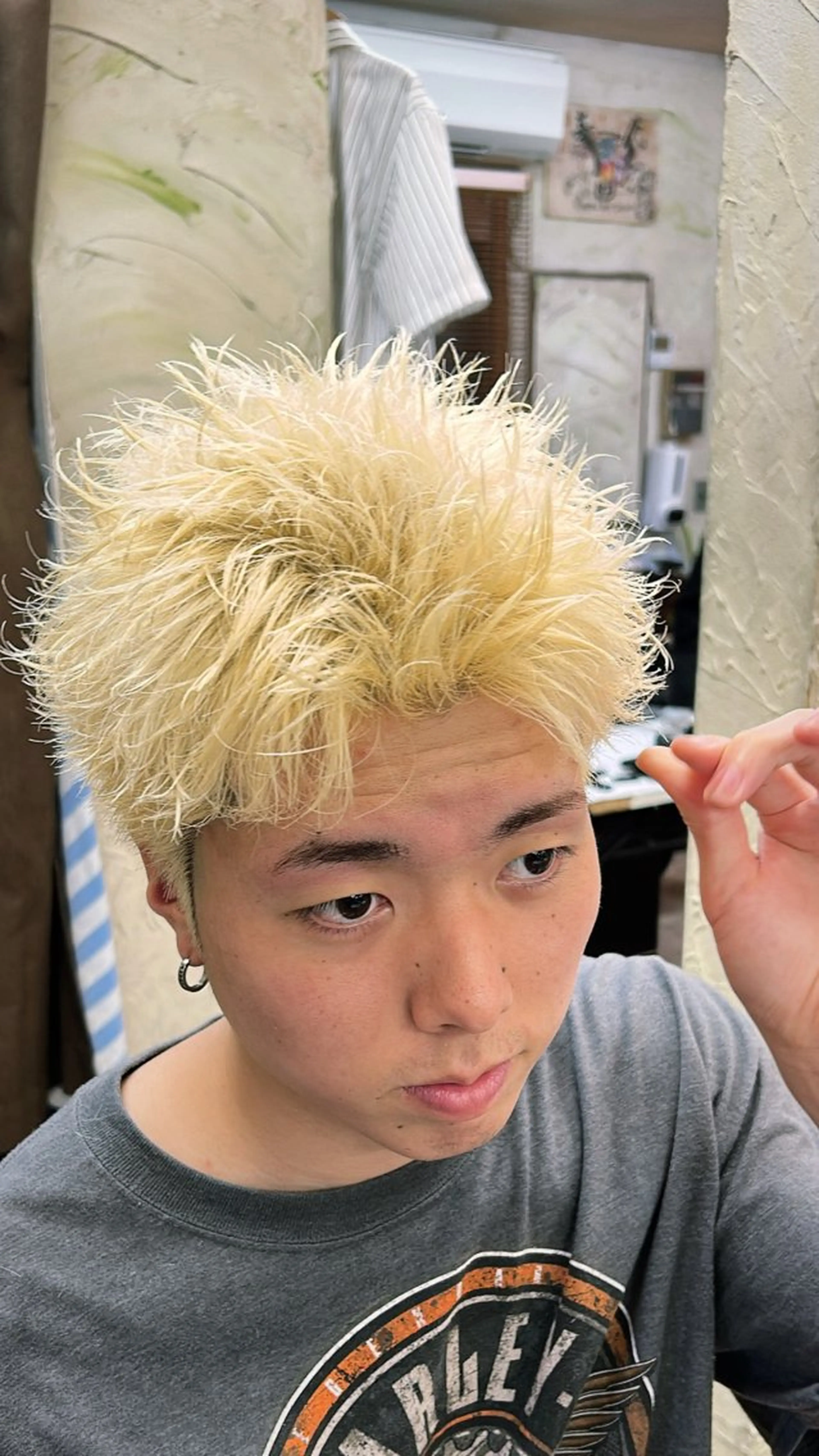 ミディアム カラー メンズ メンズブリーチ ブリーチ 似合わせパーマ🌀 リュウノスケのヘアスタイル