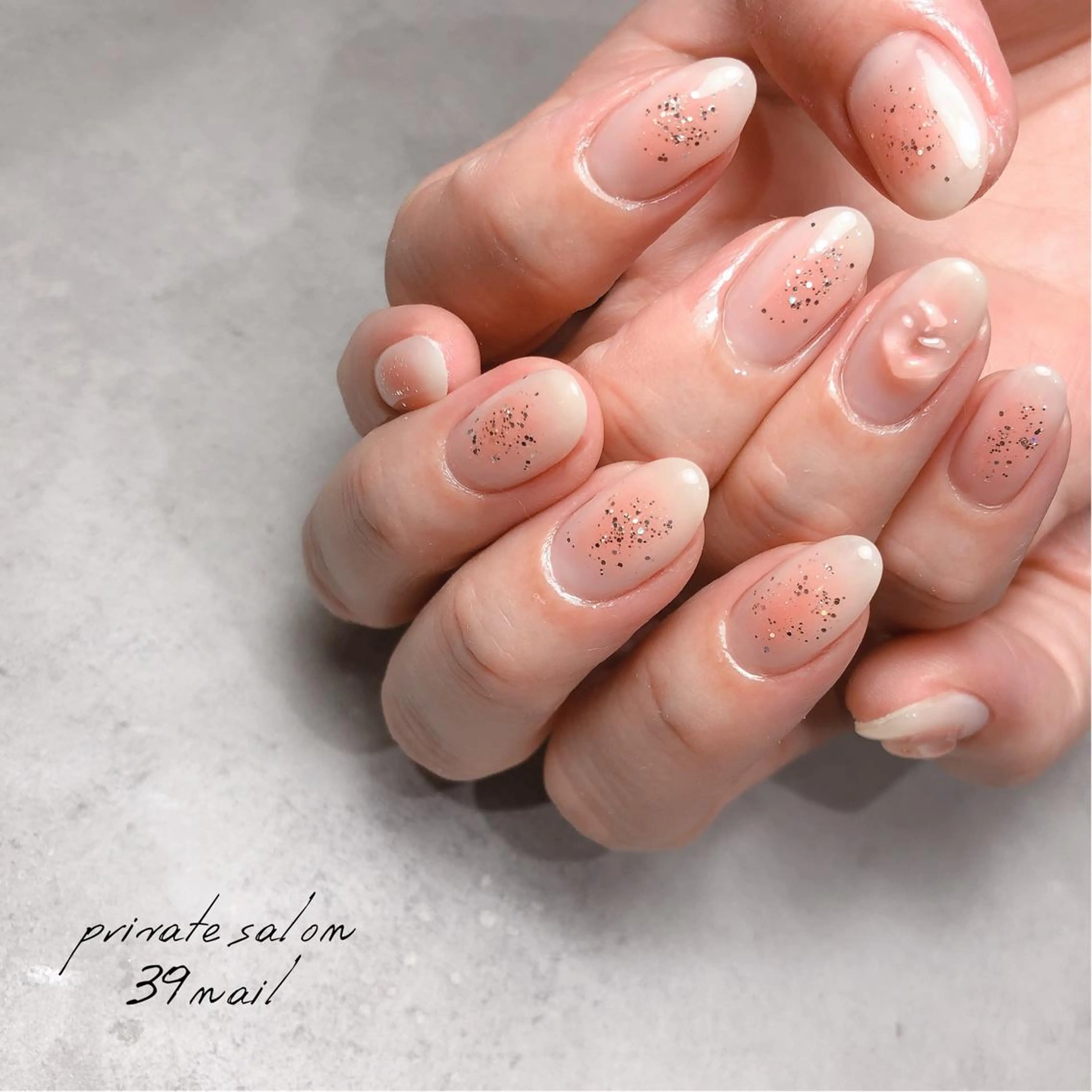 ミディアム ネイル クリアネイル ハート ハンドネイル 京橋 【39nail】のネイルデザイン