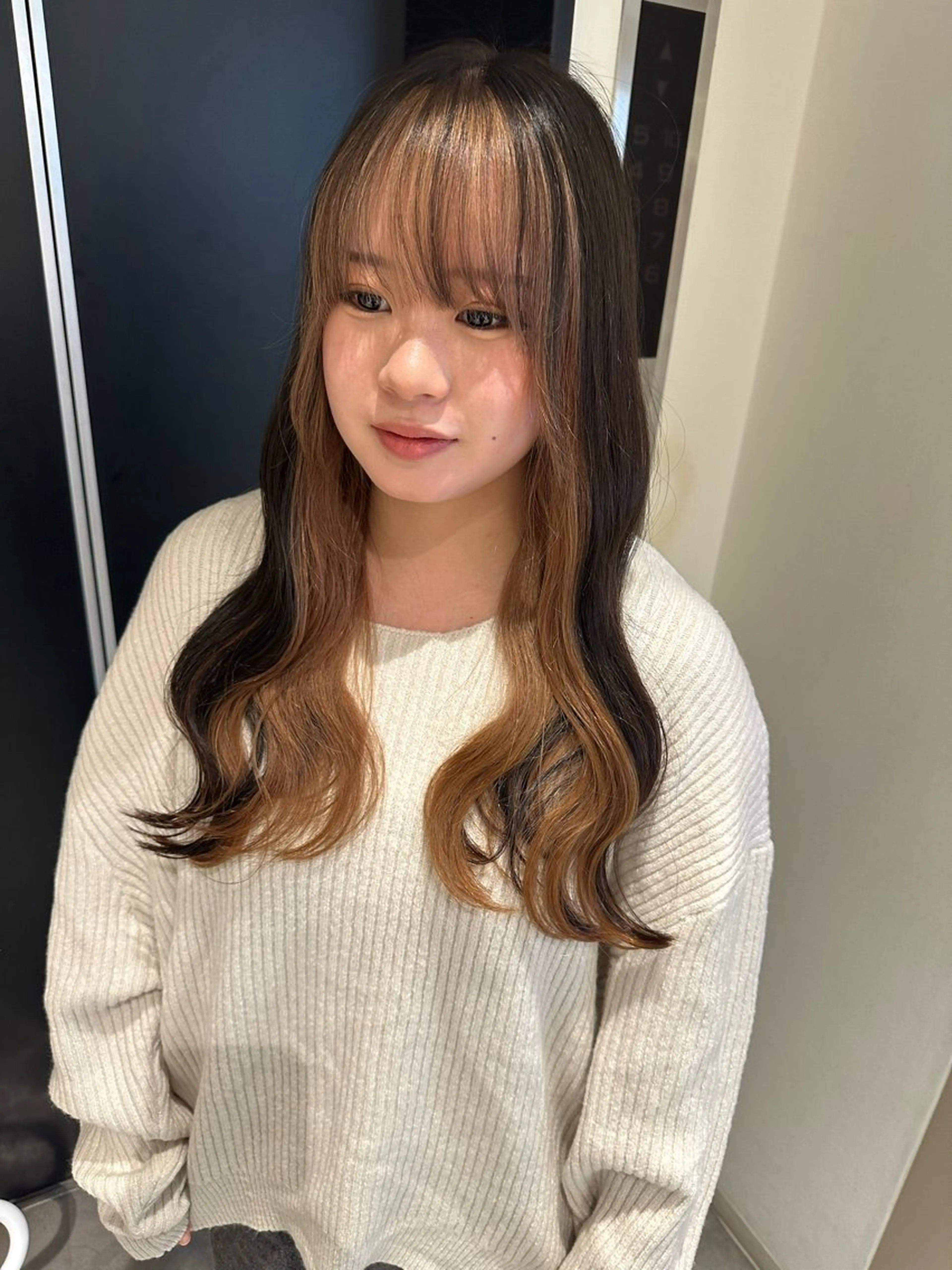 セミロング ヘアカラー Maria 梅田/デザインカラーのヘアスタイル