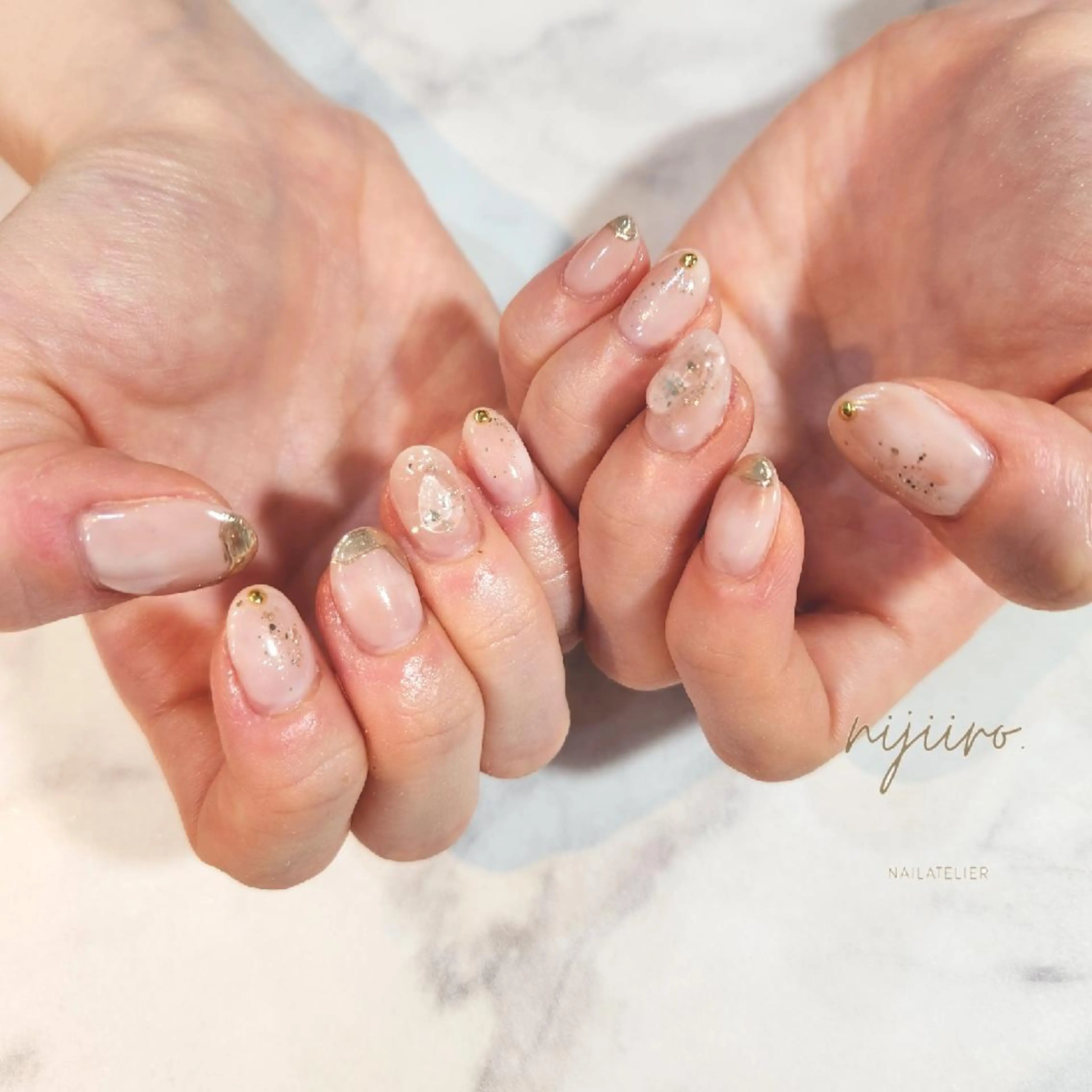 ネイル ハンドネイル nailatelier nijiiro.所属・nijiiro🌈 サトウのネイルデザイン