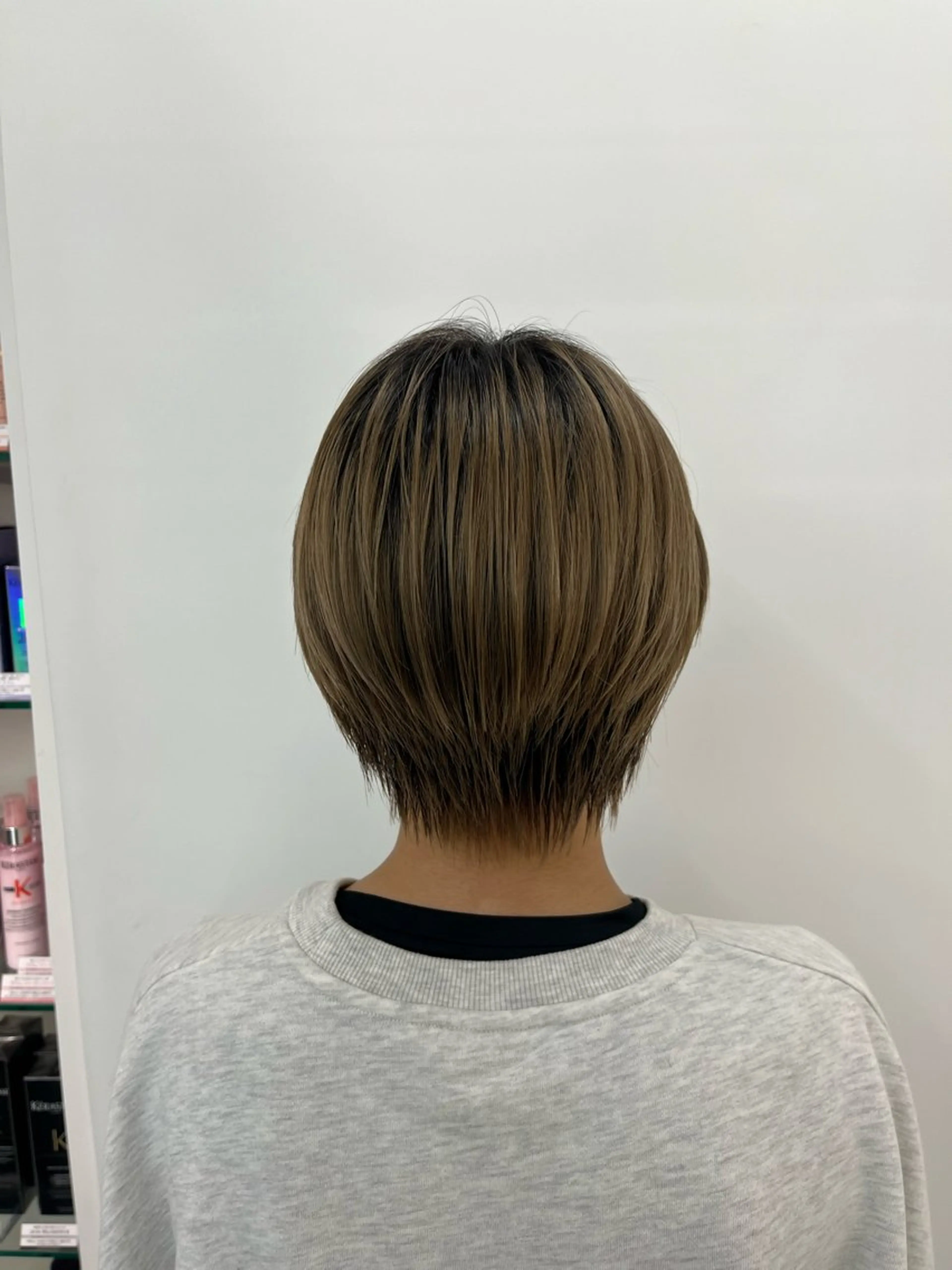 ショート 【レイヤーカット】 キサヌキミワのヘアスタイル