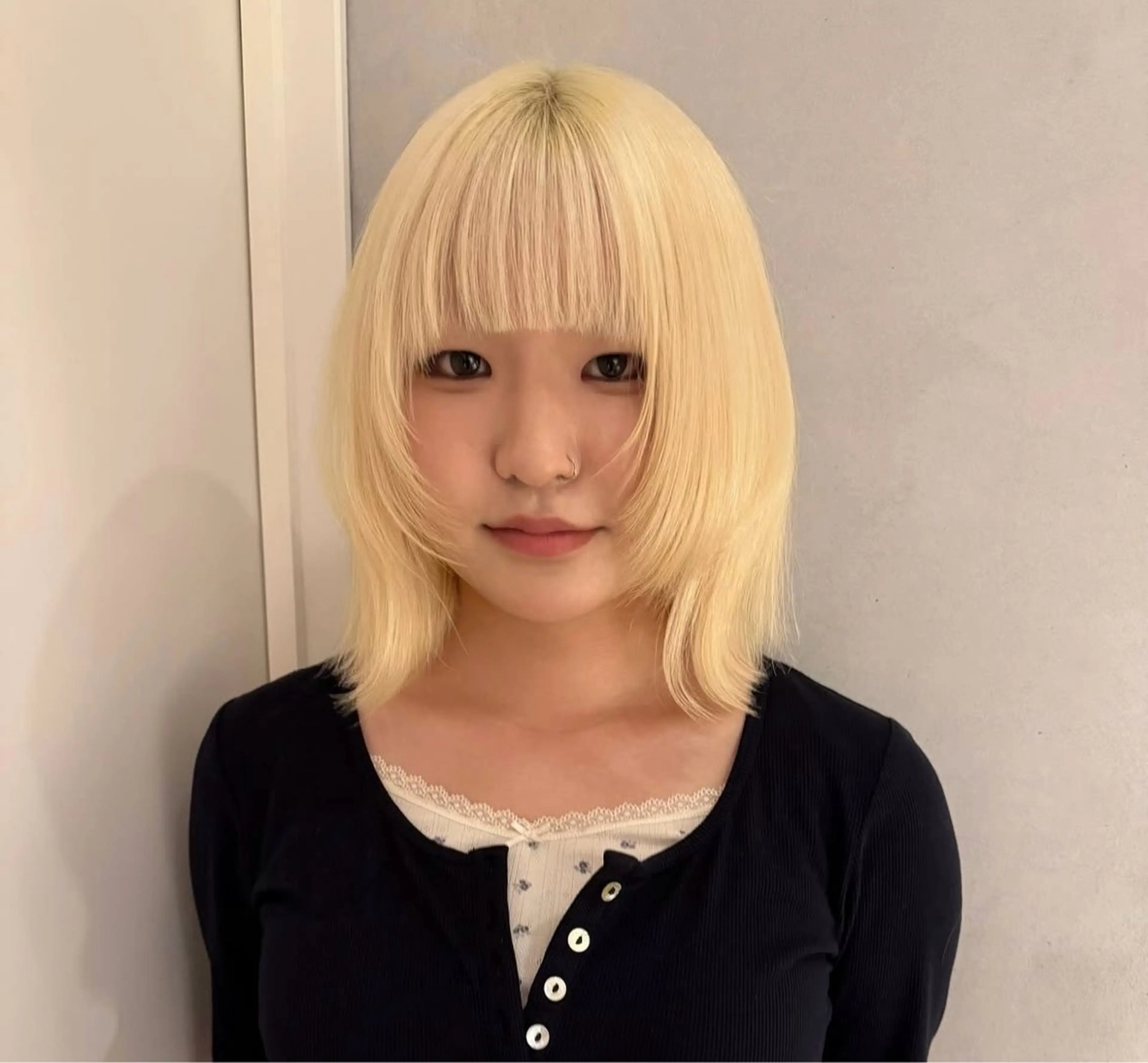 ミディアム カラー ヘアアレンジ ヘアカラー ハイトーン/縮毛矯正 /梅田/みほのヘアスタイル