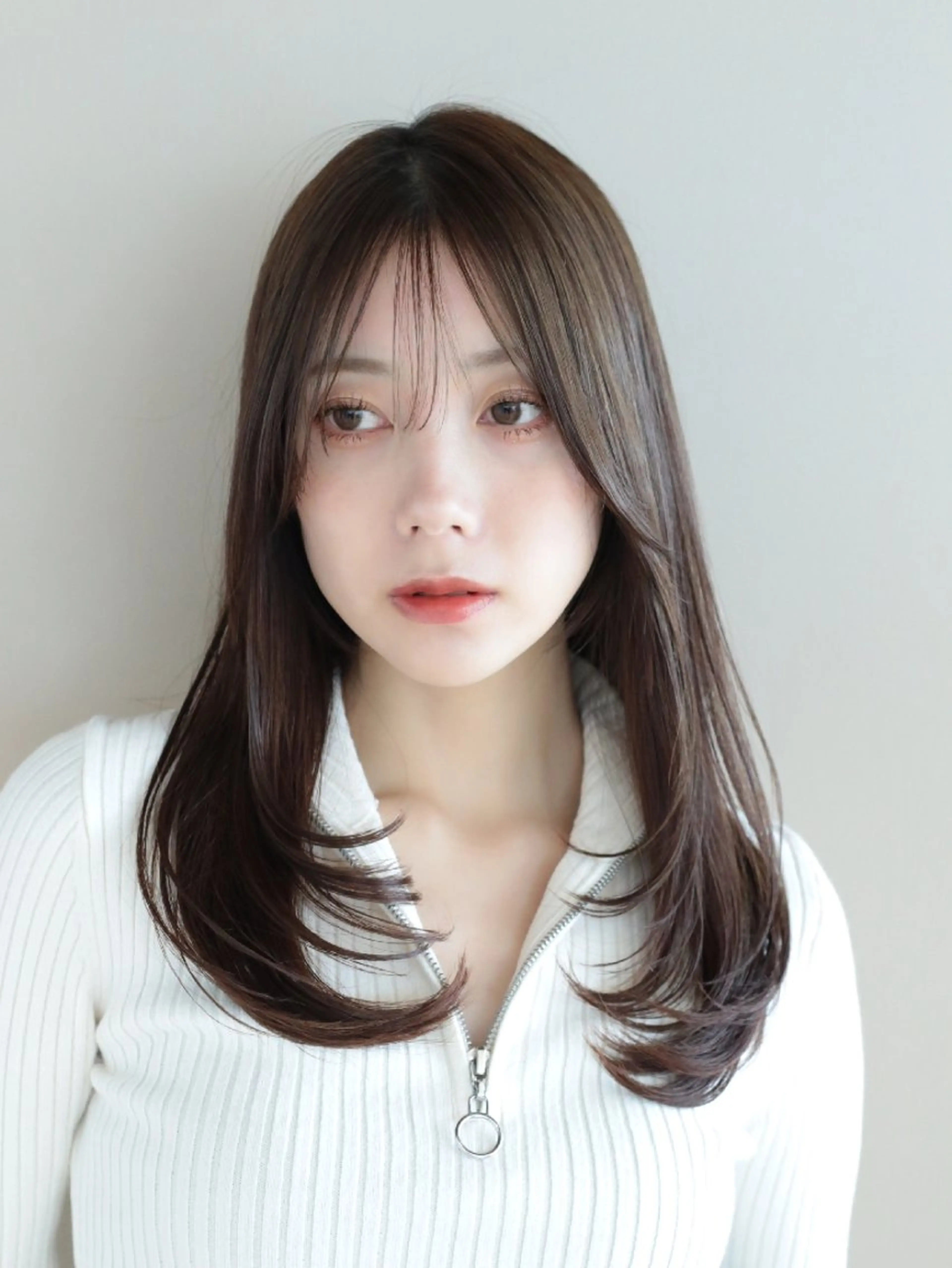 セミロング カット トリートメント ヘッドスパ Nanako。/韓国 ハッシュカットのヘアスタイル