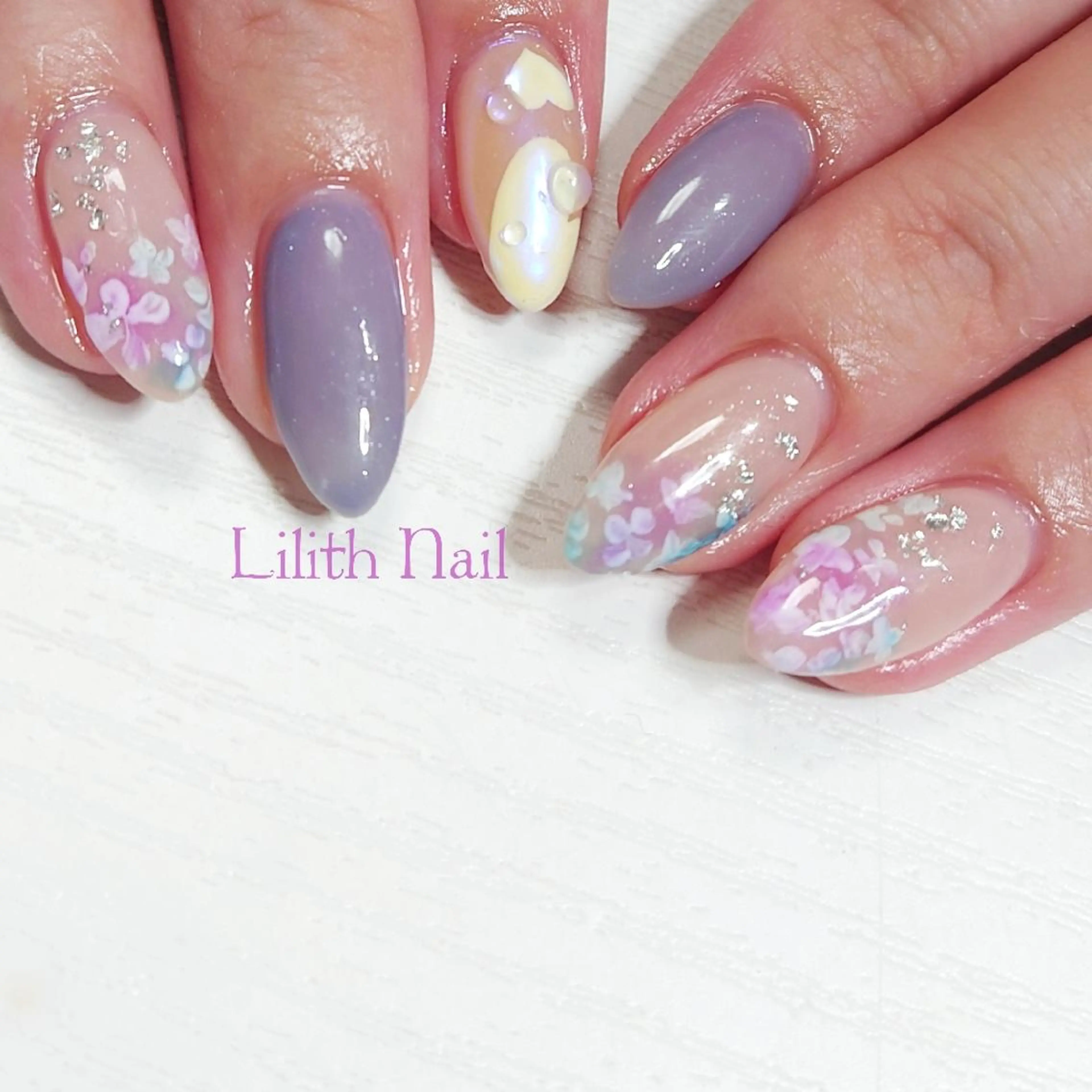 ネイル ブルー クリアネイル ハート パープル 夏ネイル ハンドネイル Lilith Nailのネイルデザイン