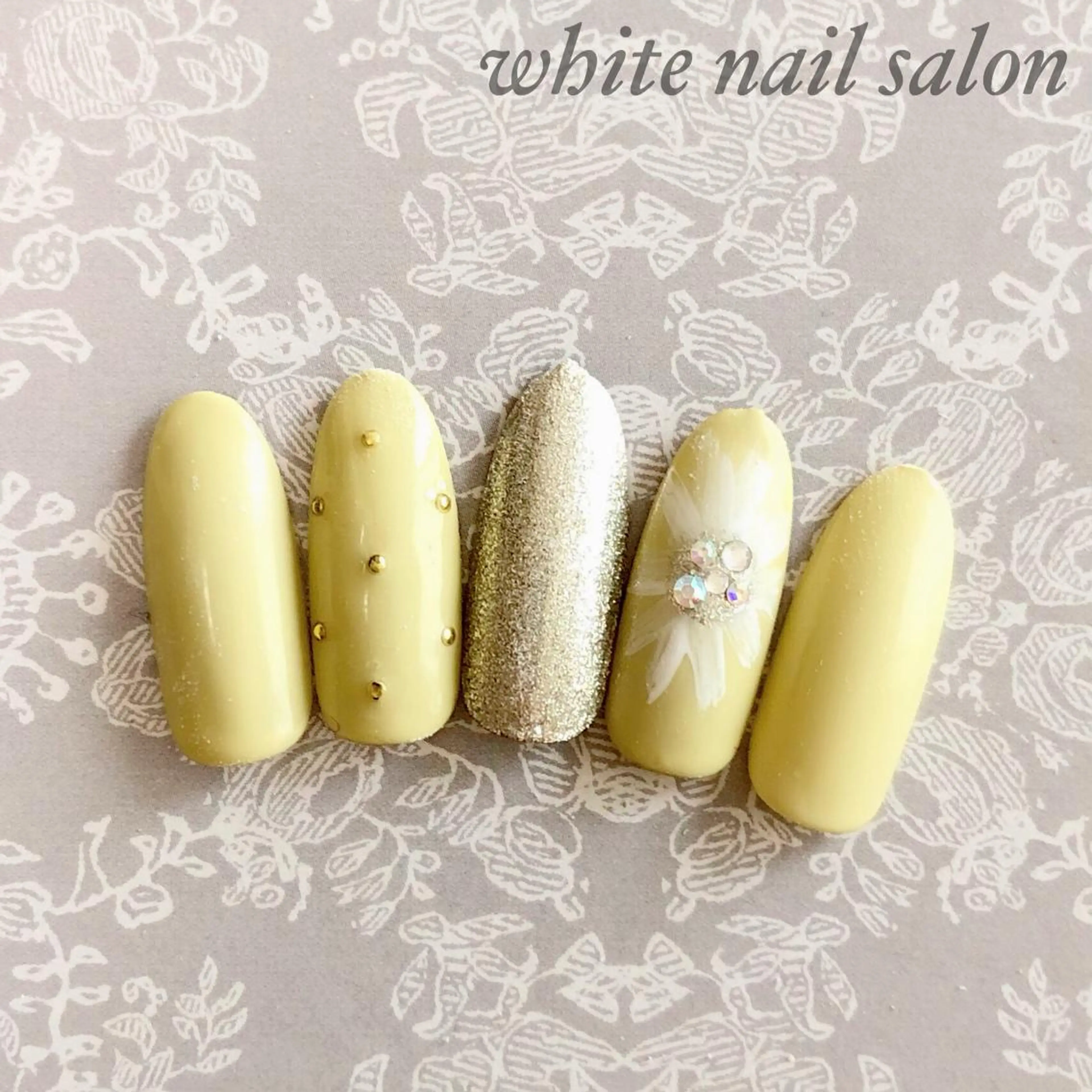 ネイル フットネイル ジェルネイル ハードジェル オフィスネイル スカルプネイル ハンドネイル white nail salonのネイルデザイン