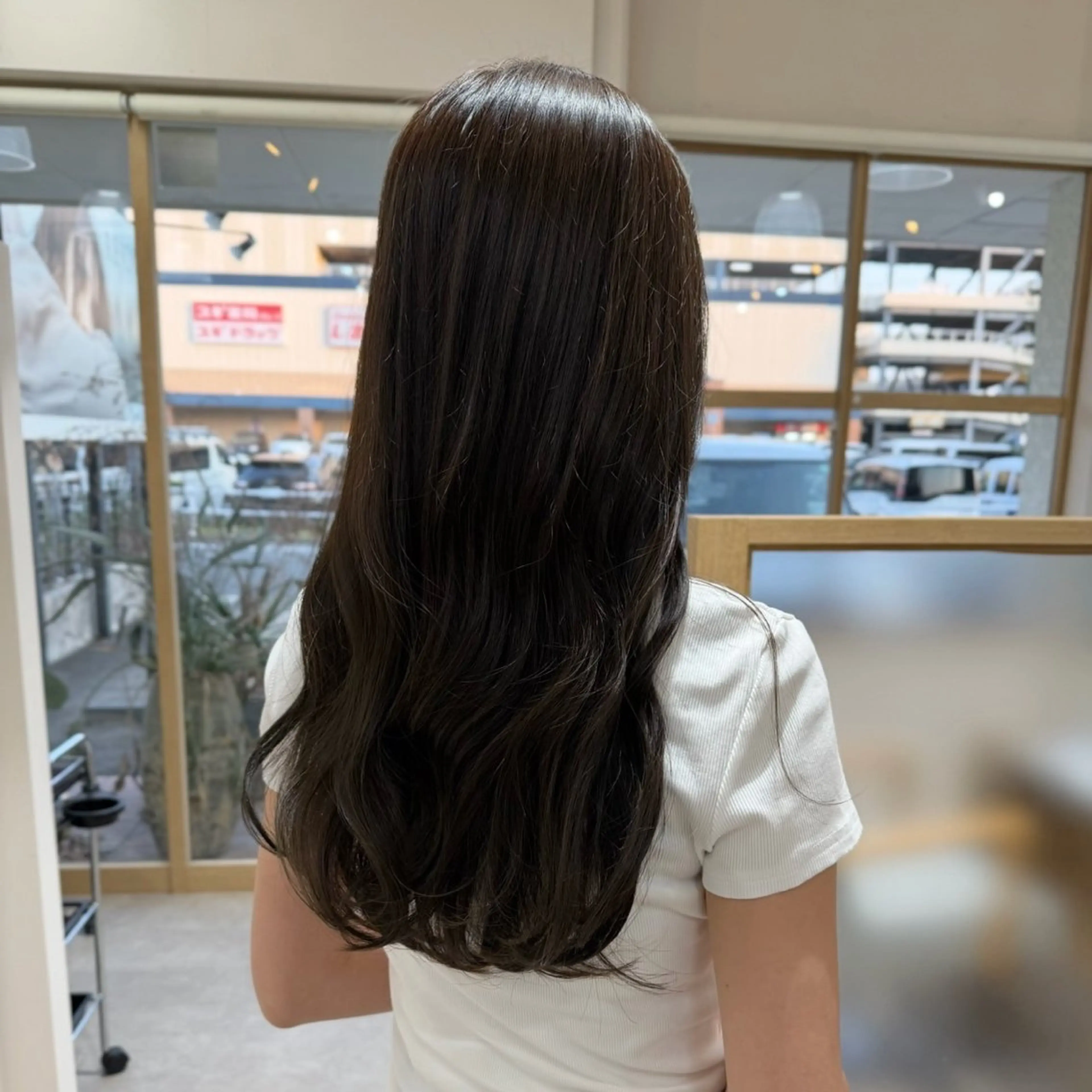 ロング カット ヘアカラー 小林蕗湖/ カット・カラー✨のヘアスタイル