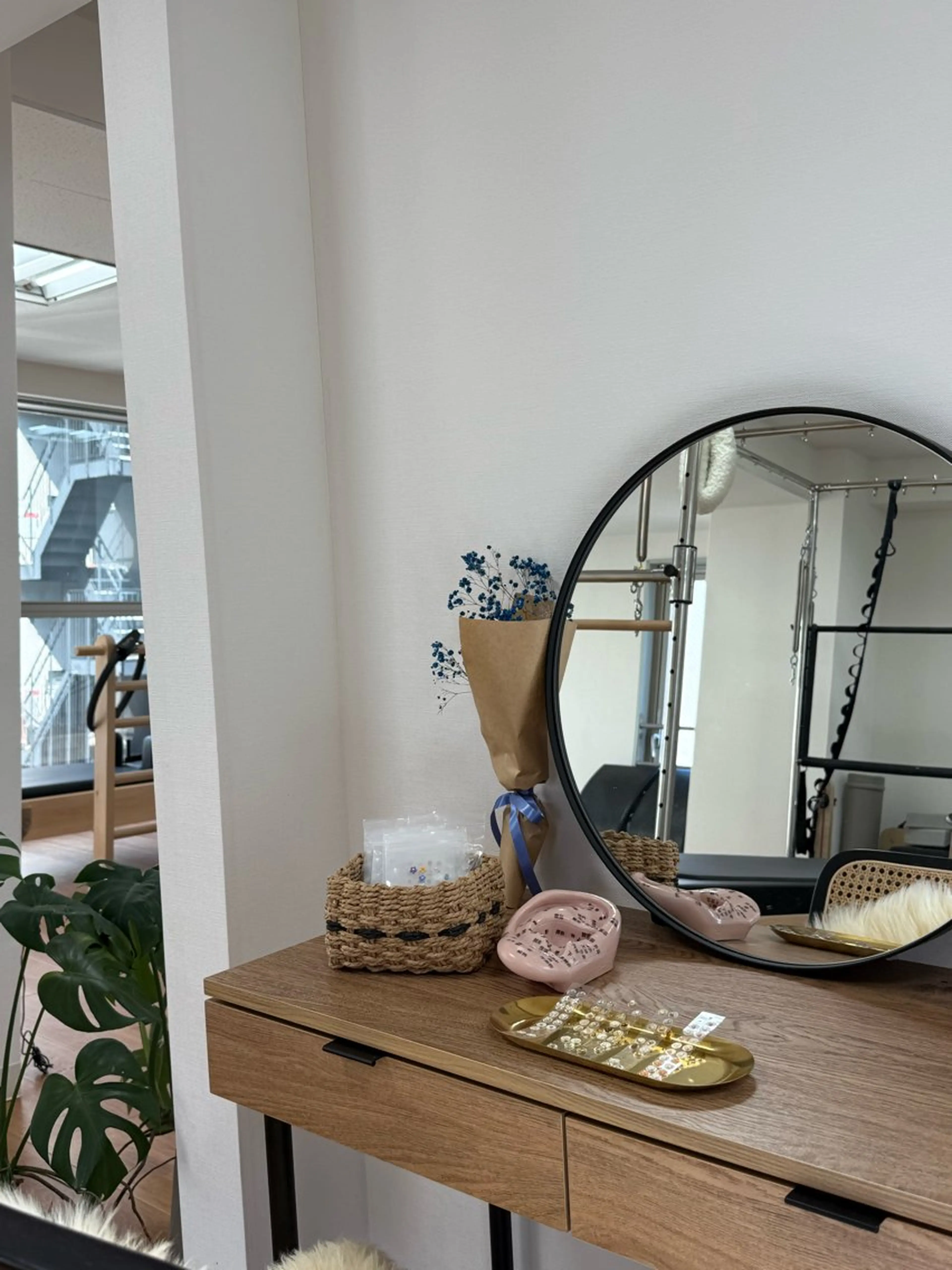 その他 smoky bee｜ HBL/似合わせ眉の眉毛・アイブロウイメージ