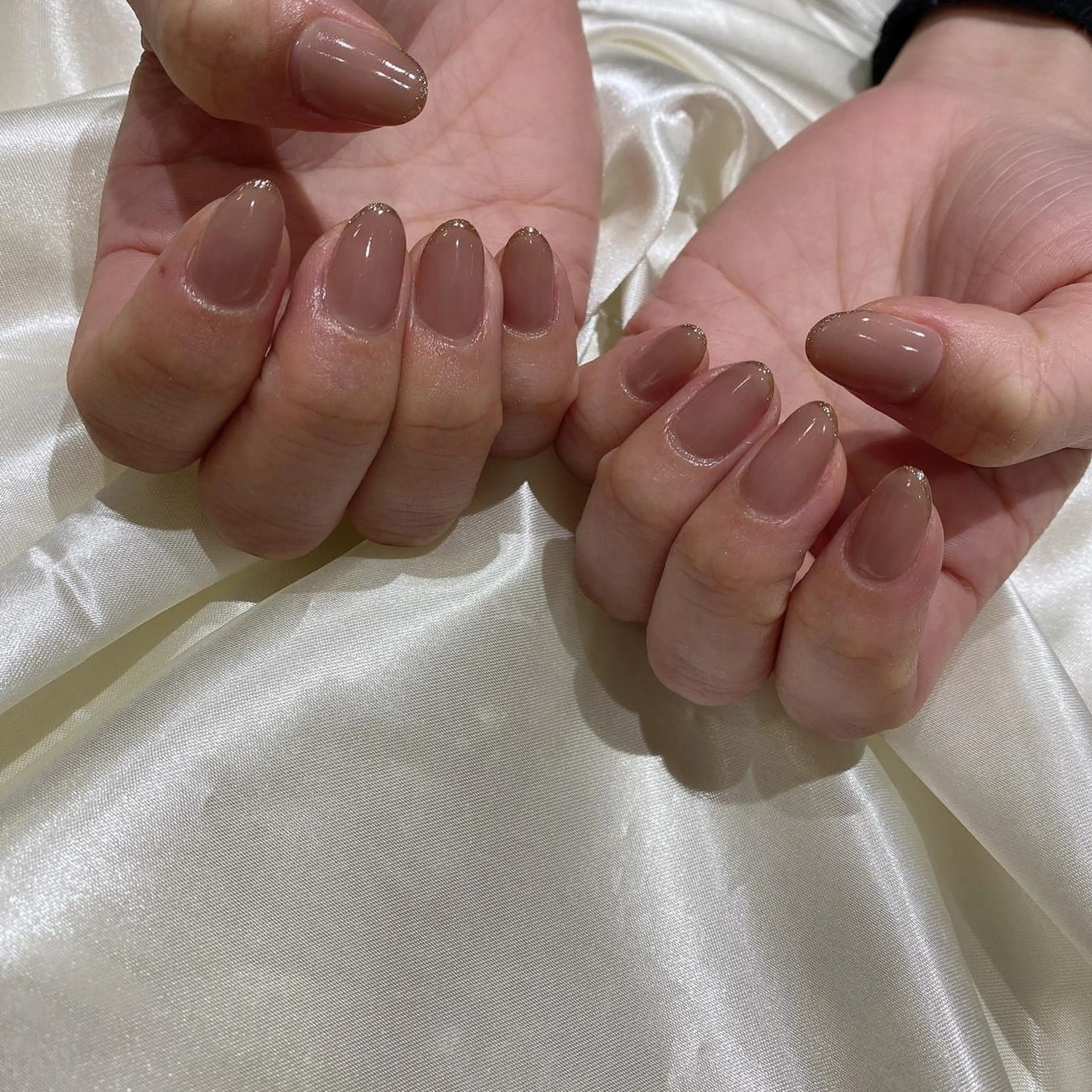 ネイル ラメ(グリッター) ハンドネイル 西岡 杏のネイルデザイン