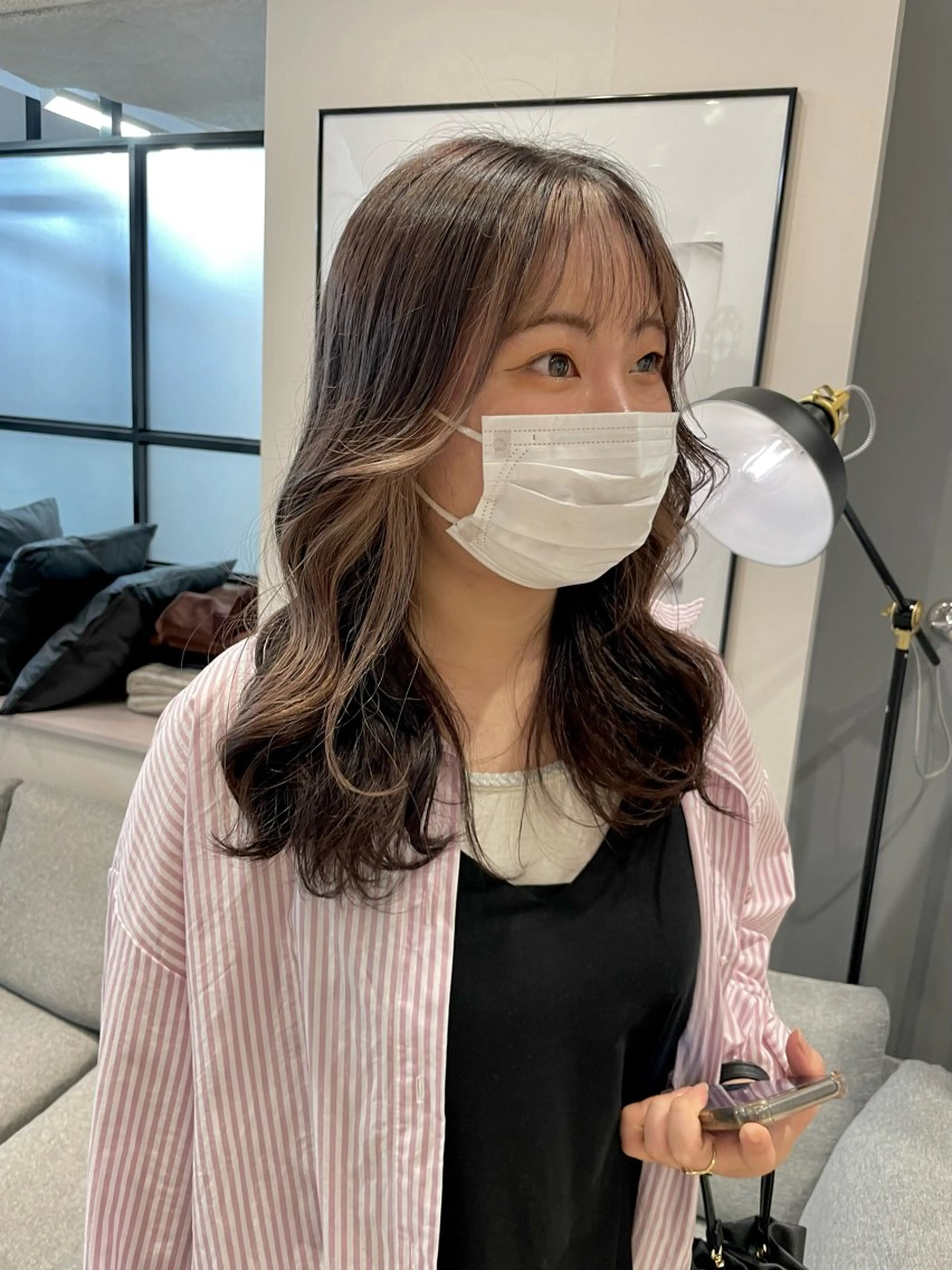 セミロング akane .のヘアスタイル